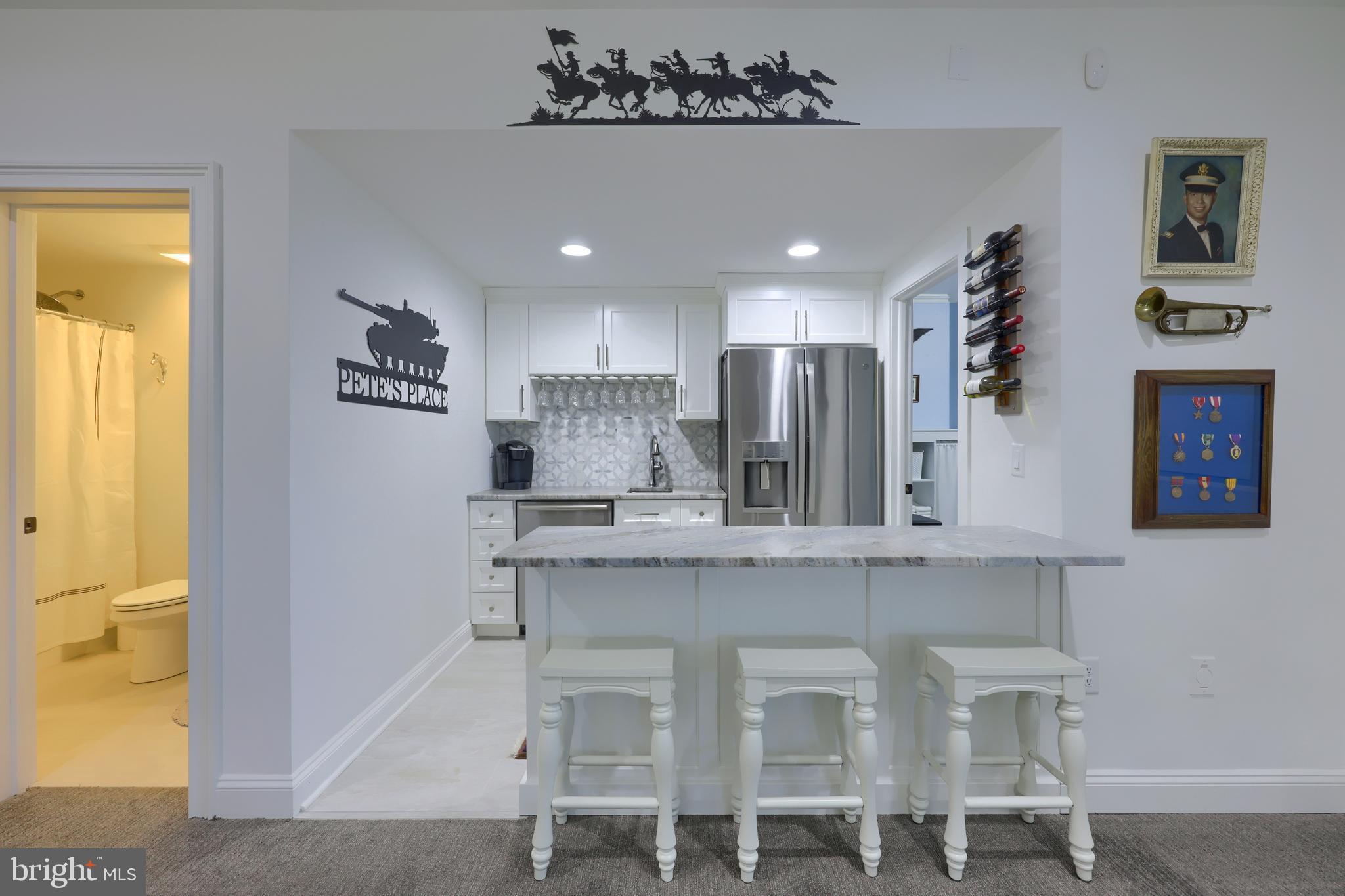 HAYDN MANOR - Residential