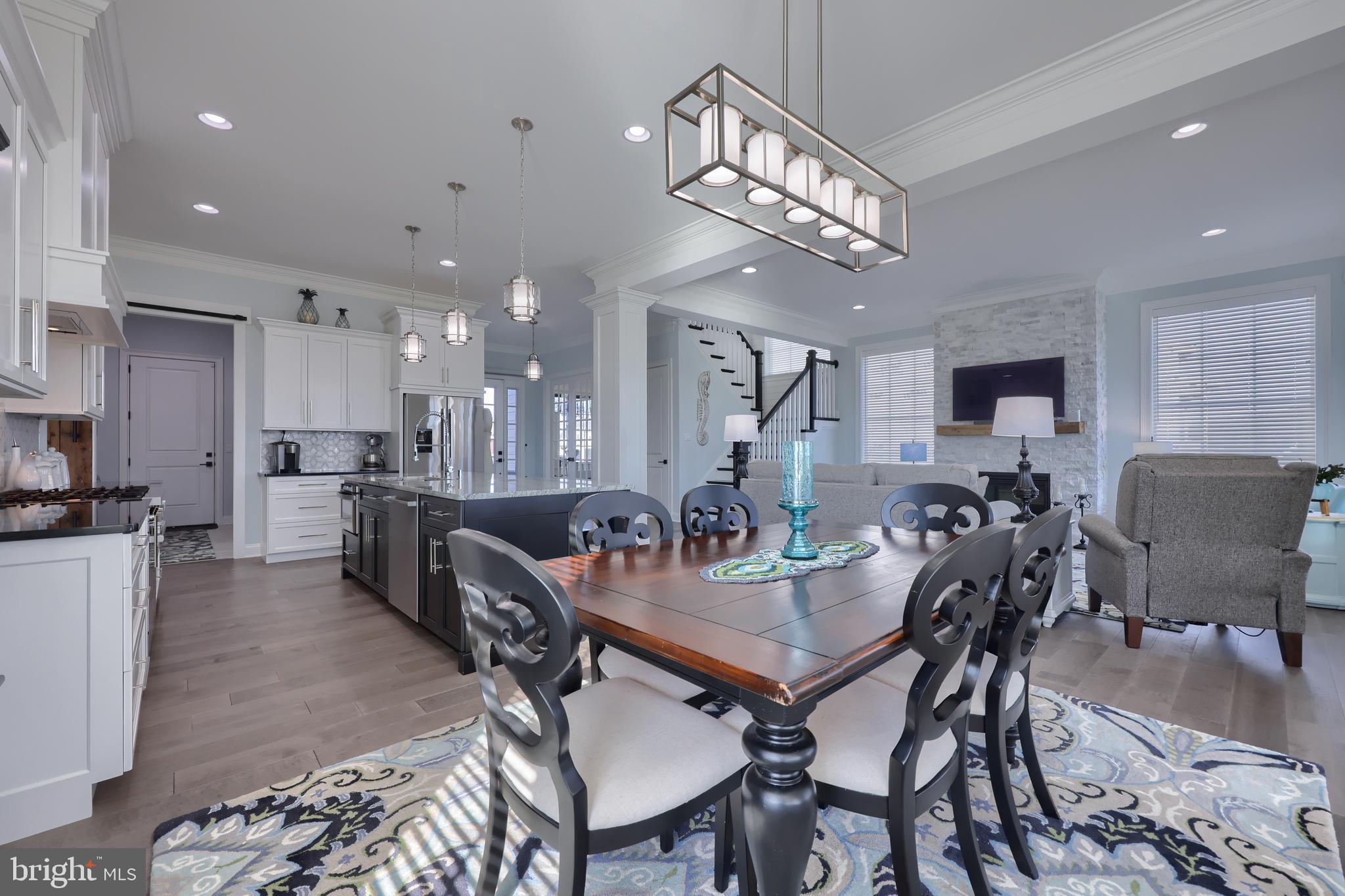 HAYDN MANOR - Residential