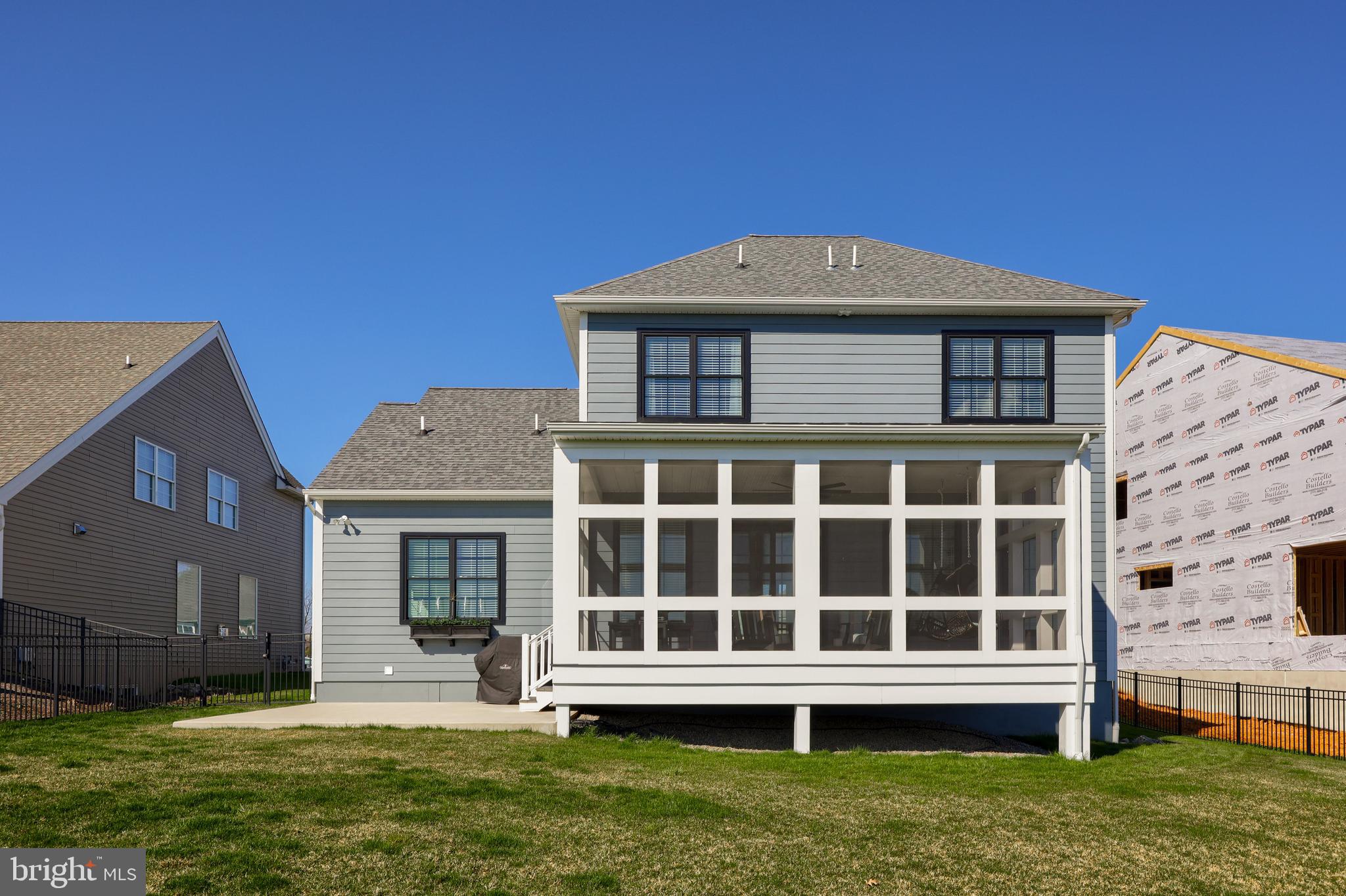 HAYDN MANOR - Residential