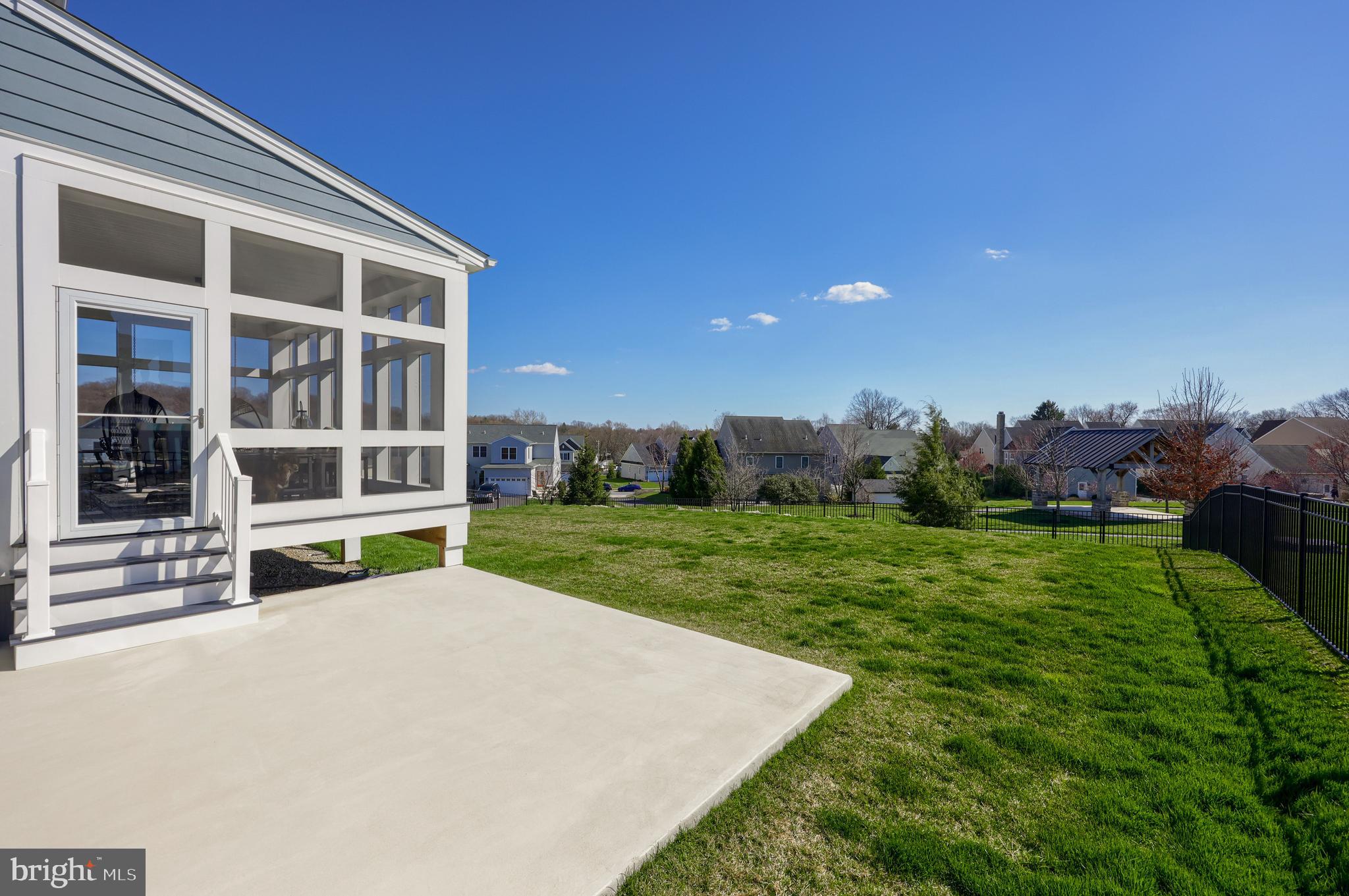 HAYDN MANOR - Residential