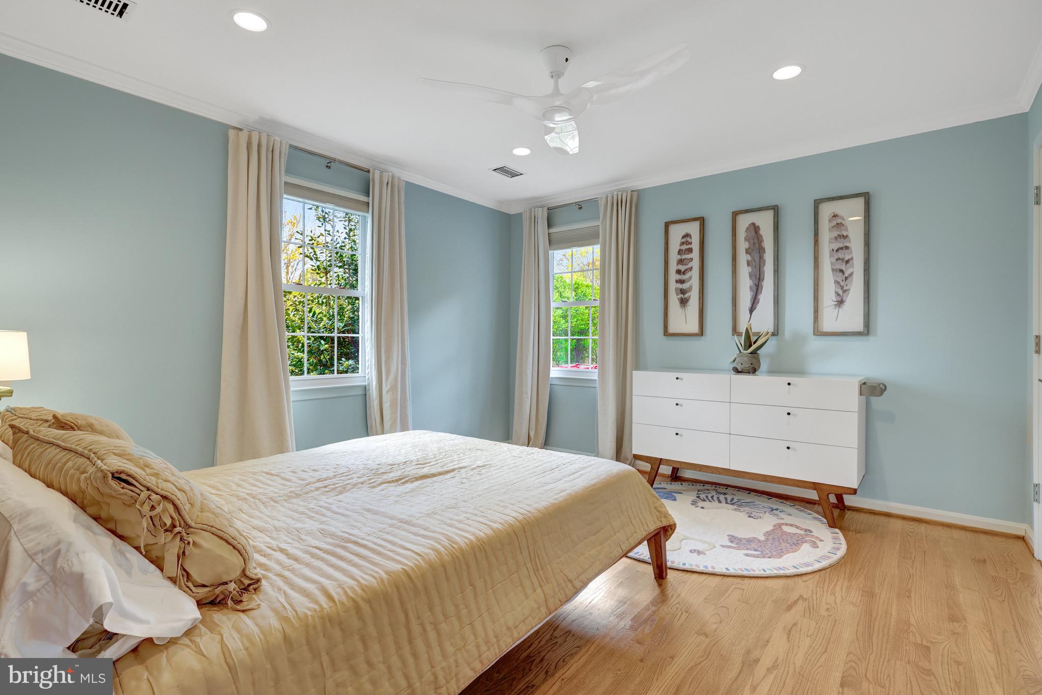 CANTERBURY WOODS - Residential