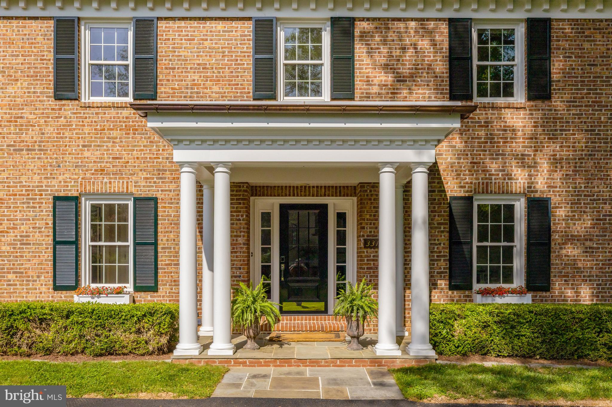 CANTERBURY WOODS - Residential