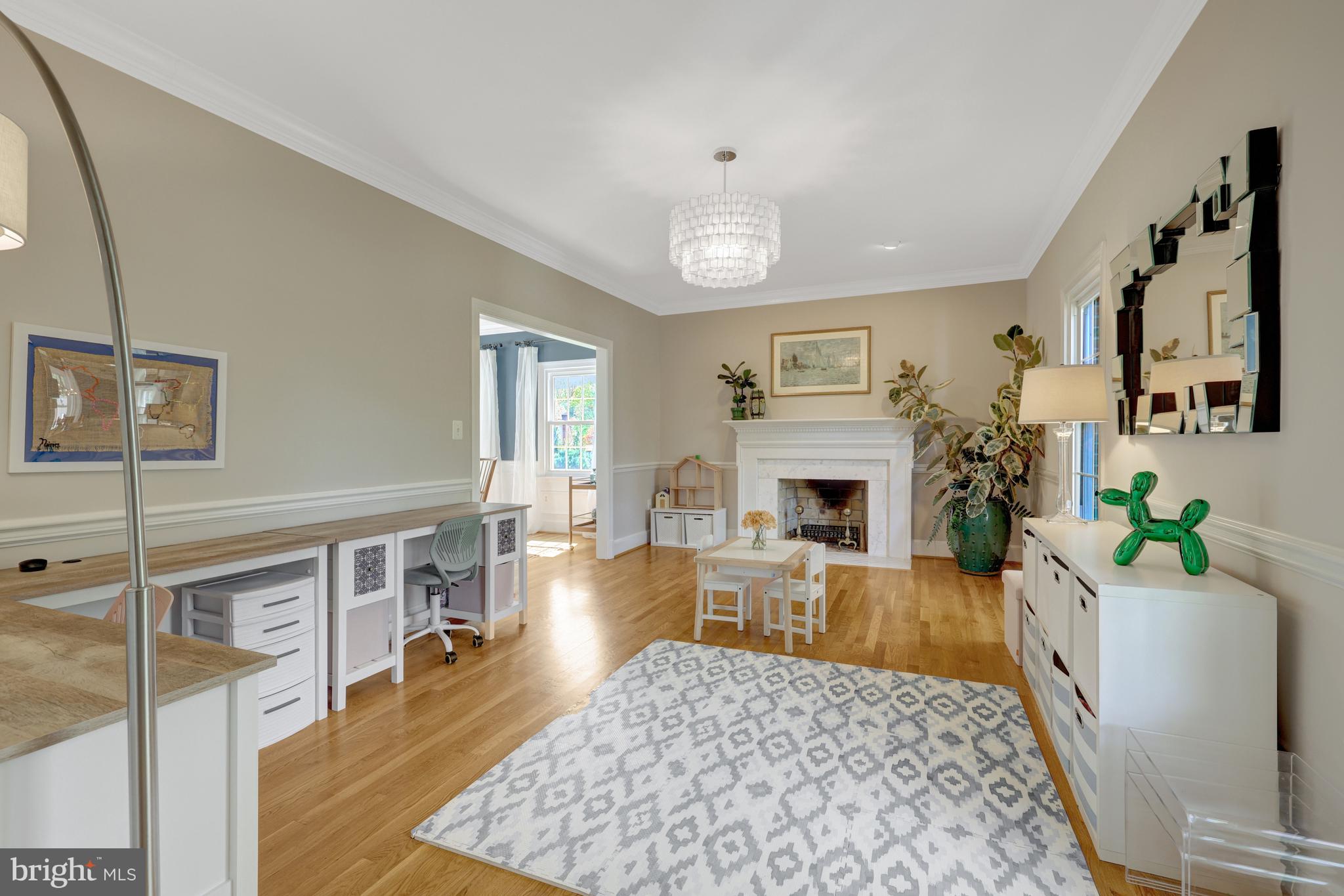 CANTERBURY WOODS - Residential