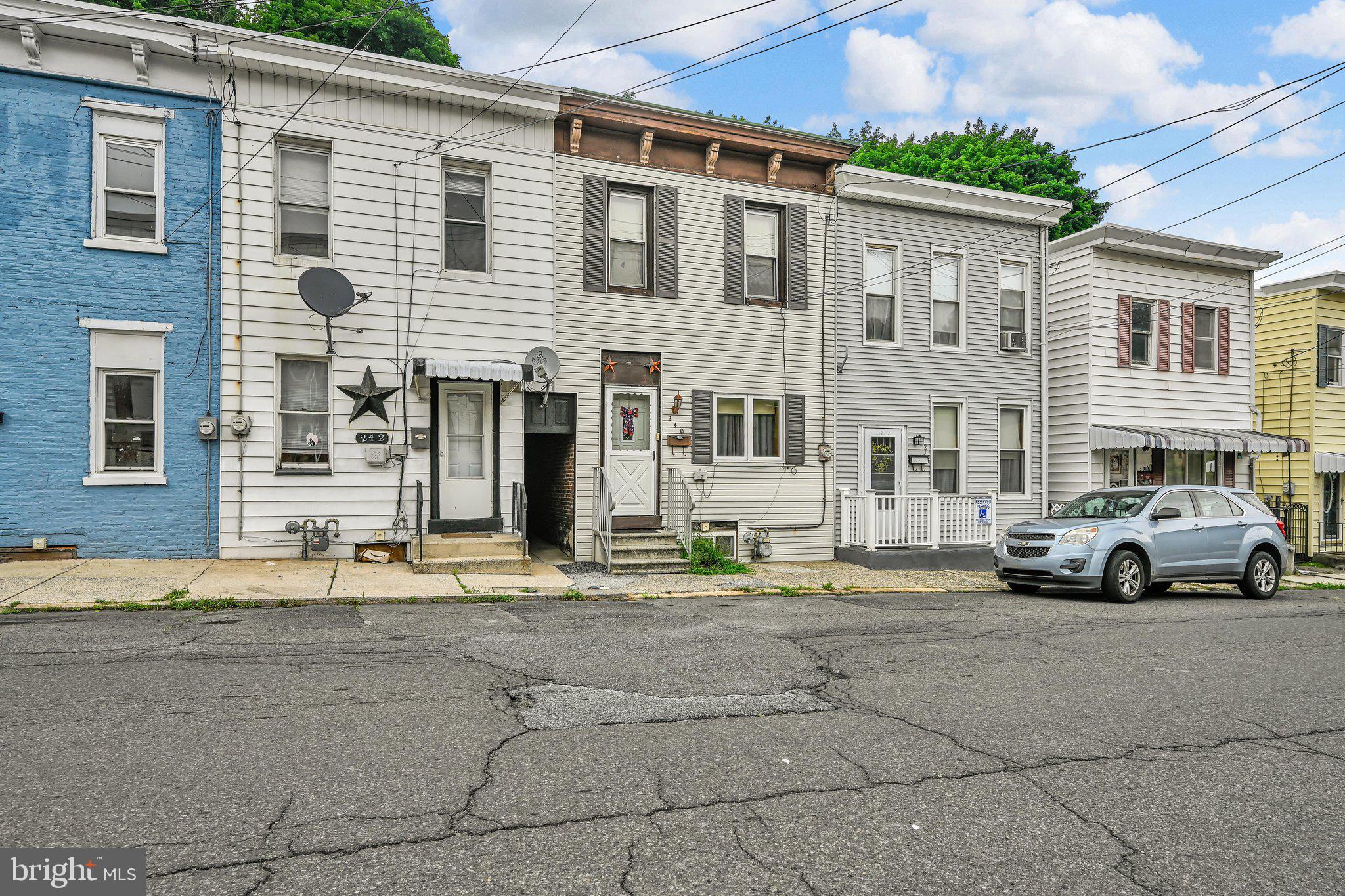 240 N 12TH STREET