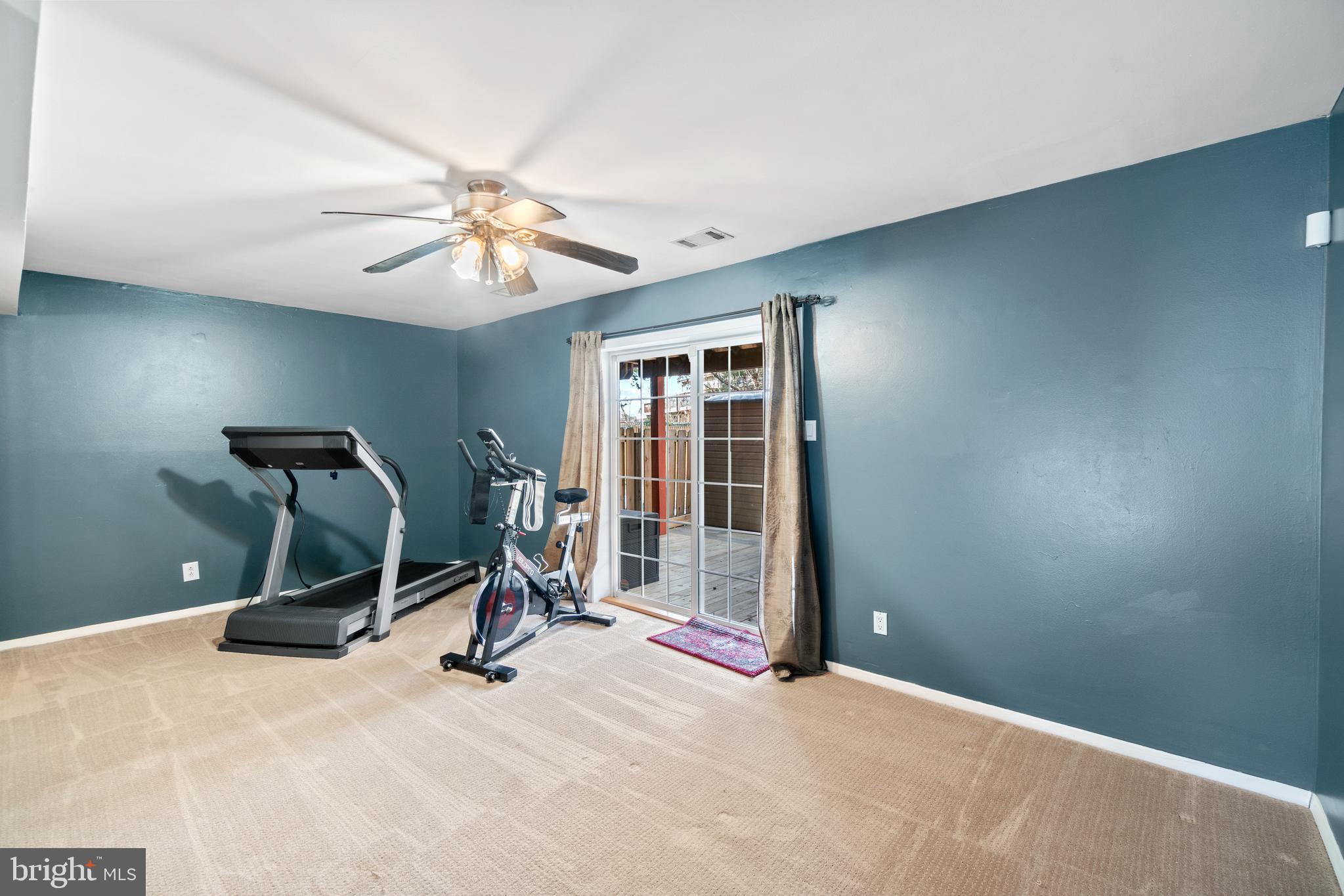 ELIZABETHS LANDING - Residential