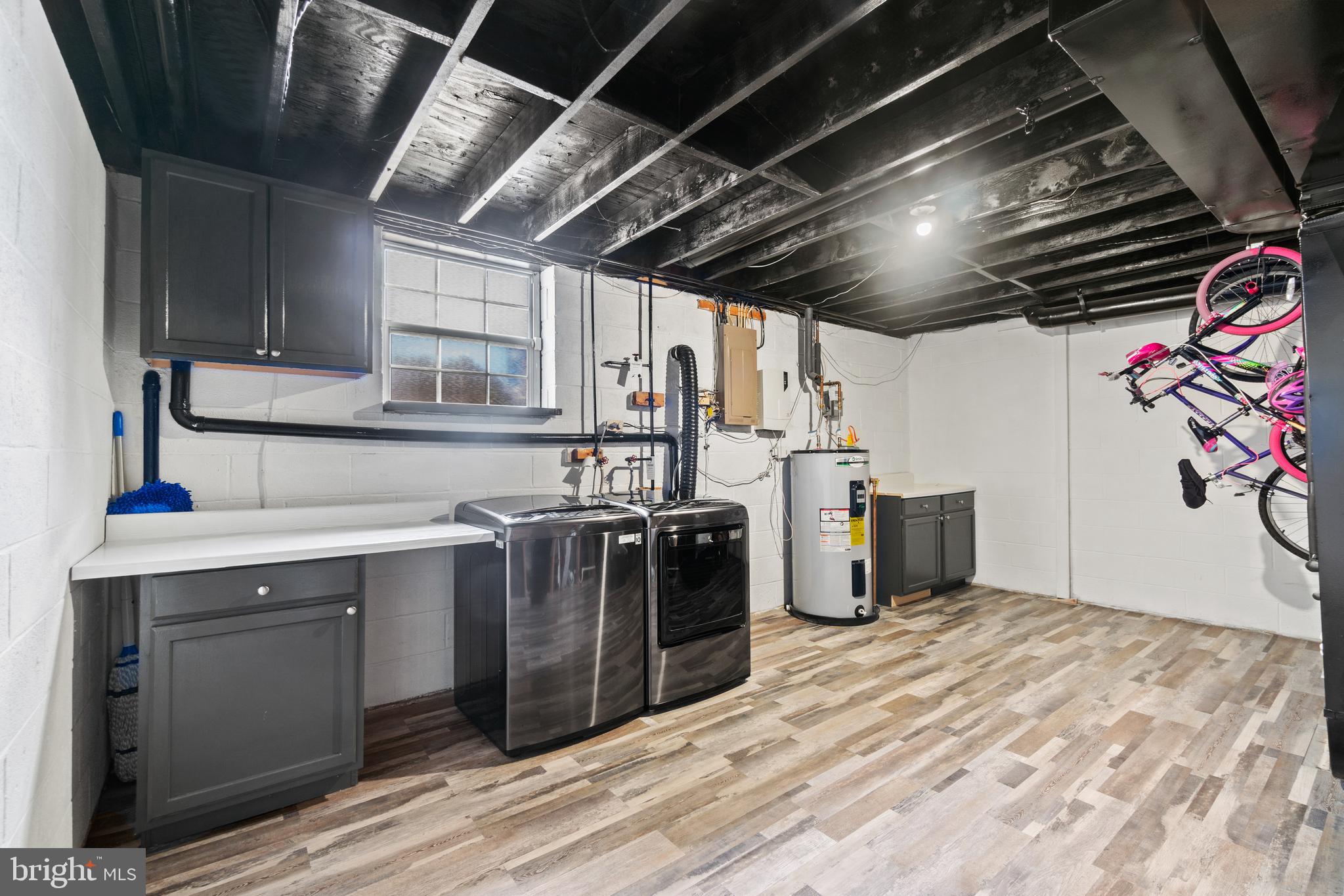 ELIZABETHS LANDING - Residential