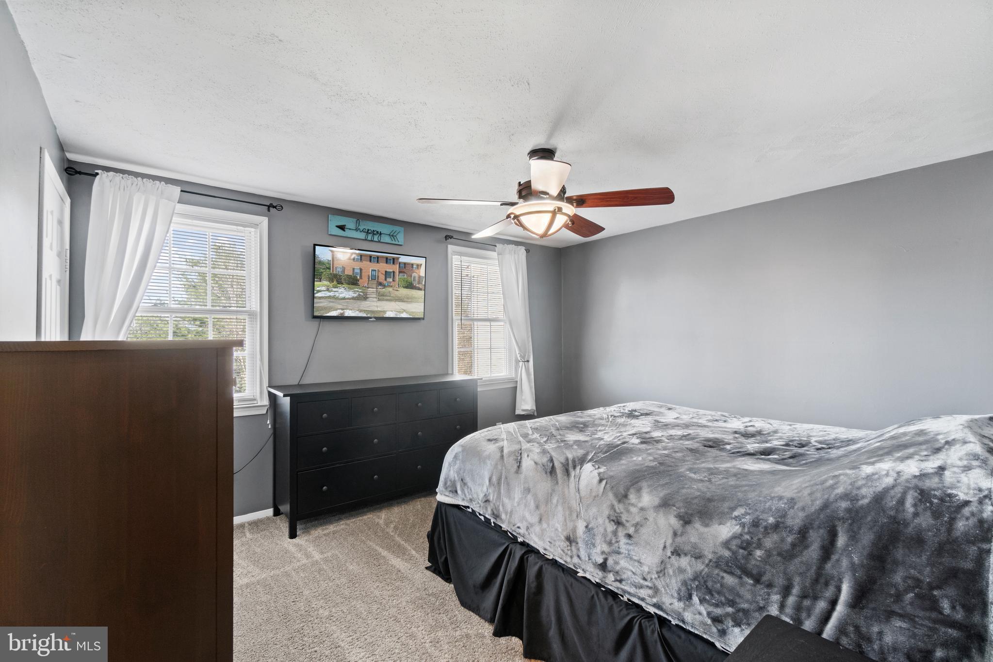 ELIZABETHS LANDING - Residential