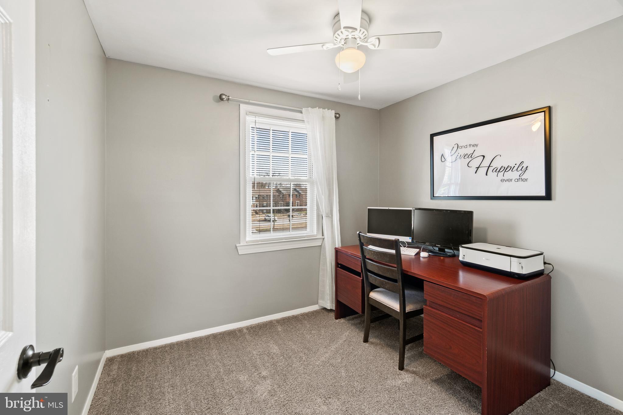 ELIZABETHS LANDING - Residential