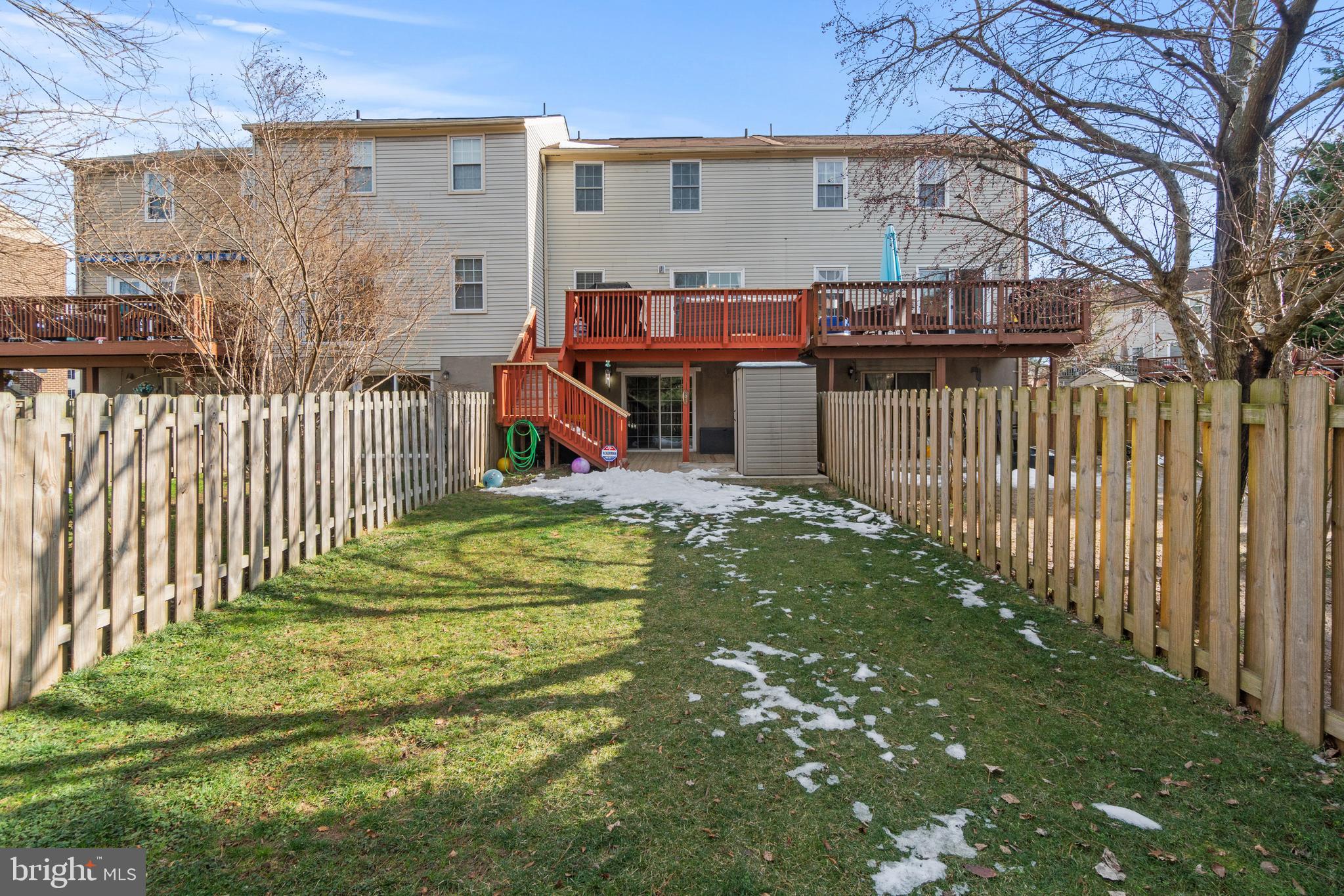 ELIZABETHS LANDING - Residential