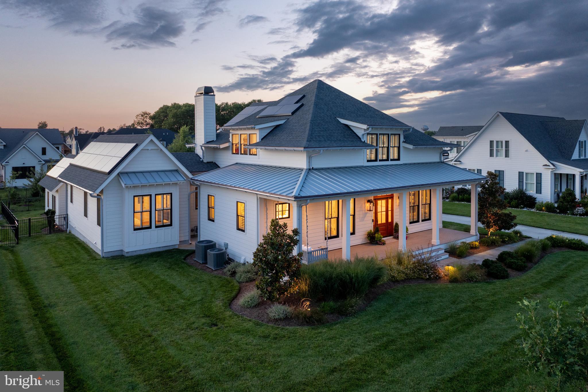 33357 HORSESHOE COURT