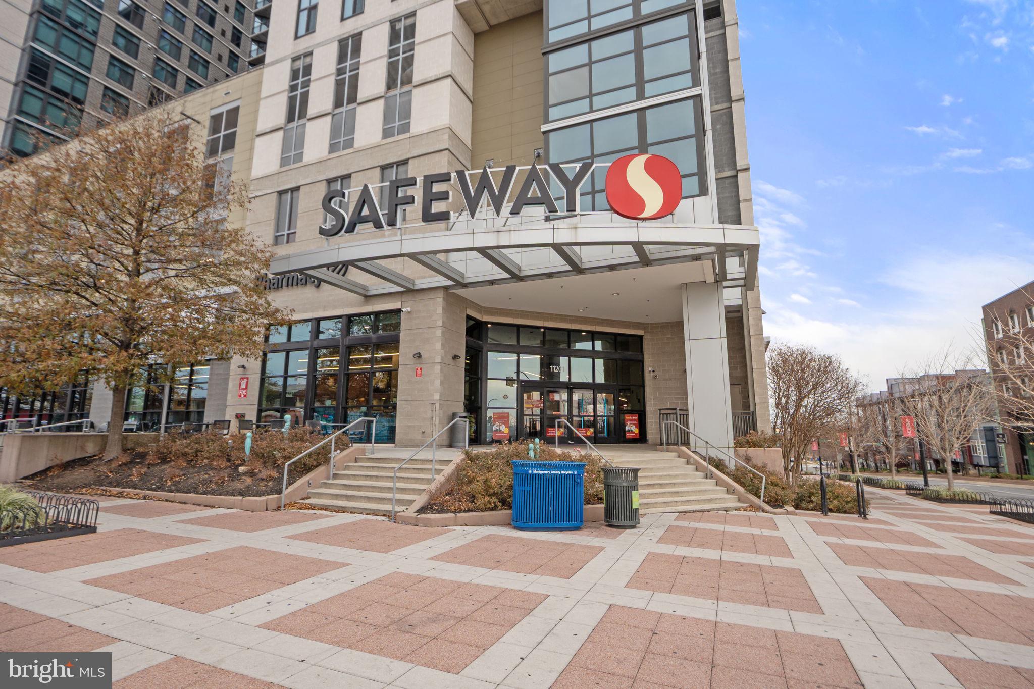 GLENVIEW - Residential