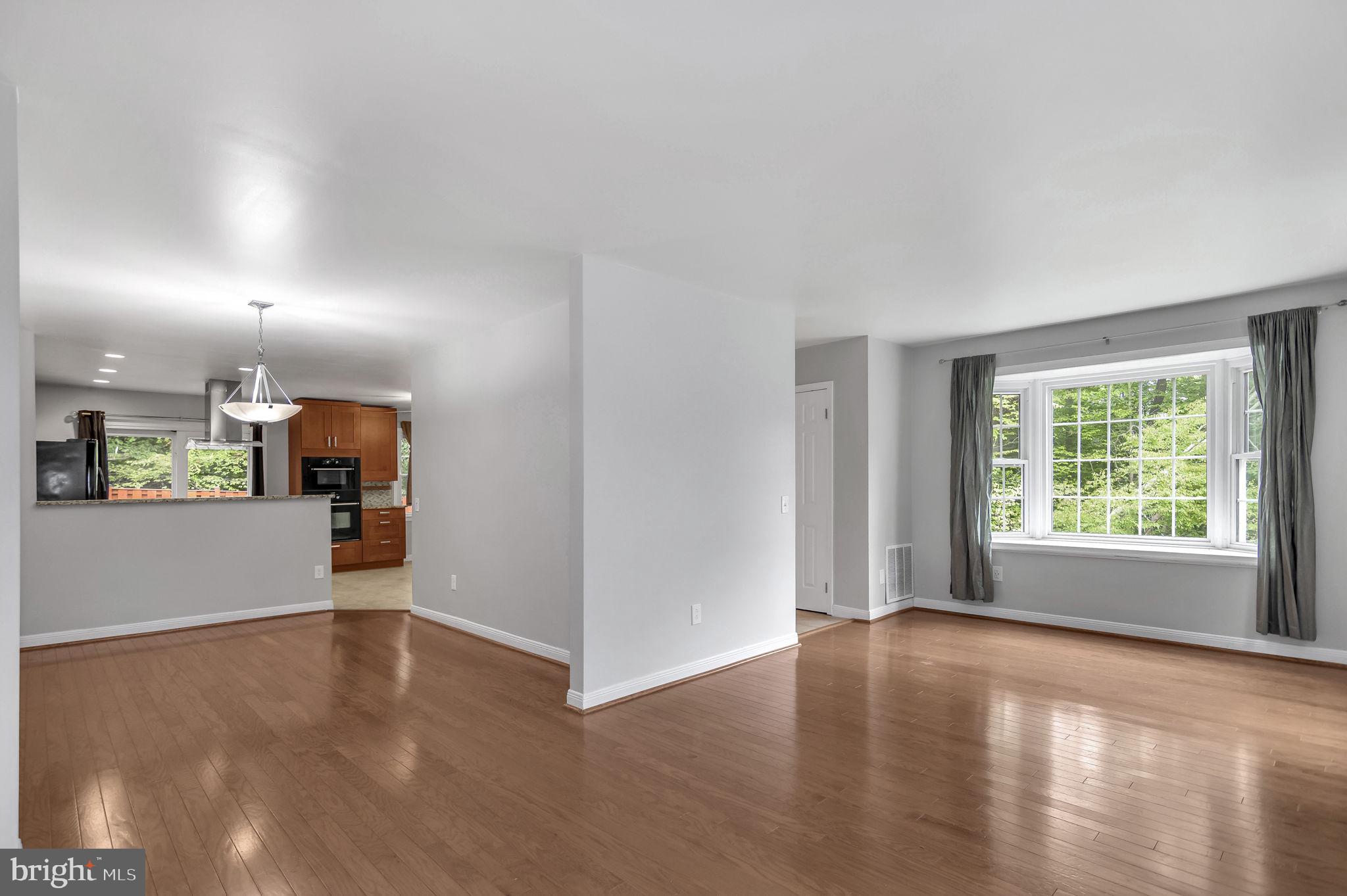 GLENWOOD MANOR - Residential Lease