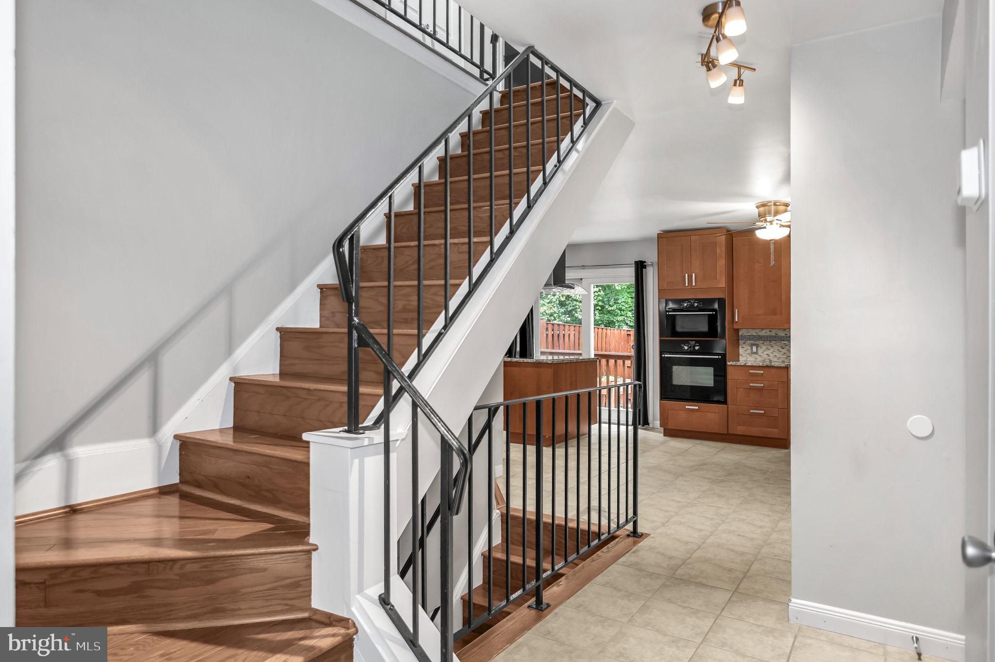 GLENWOOD MANOR - Residential Lease