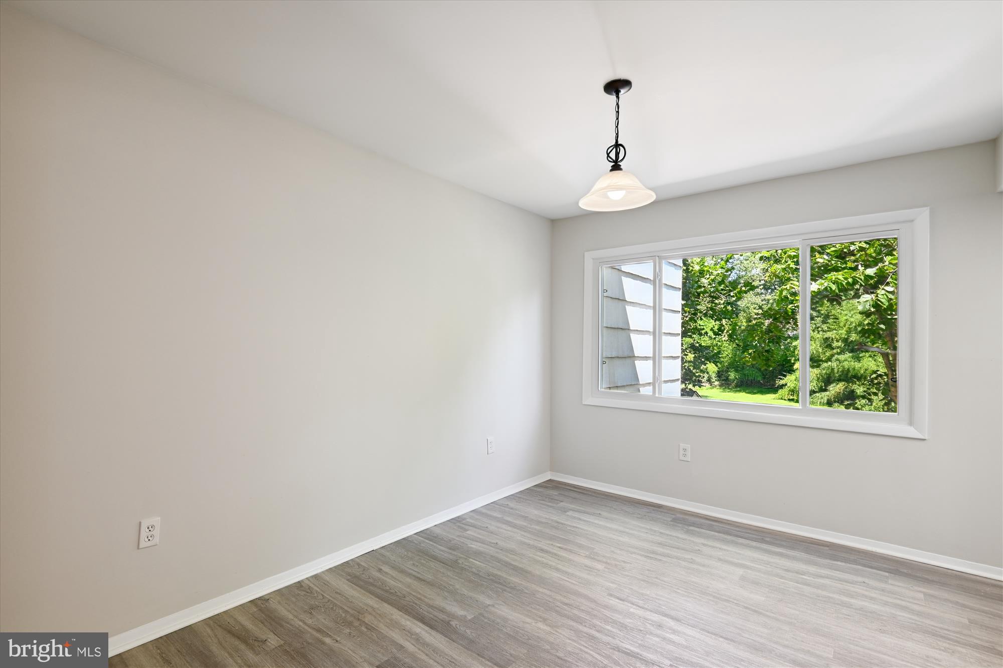 5499 GREEN DORY LANE