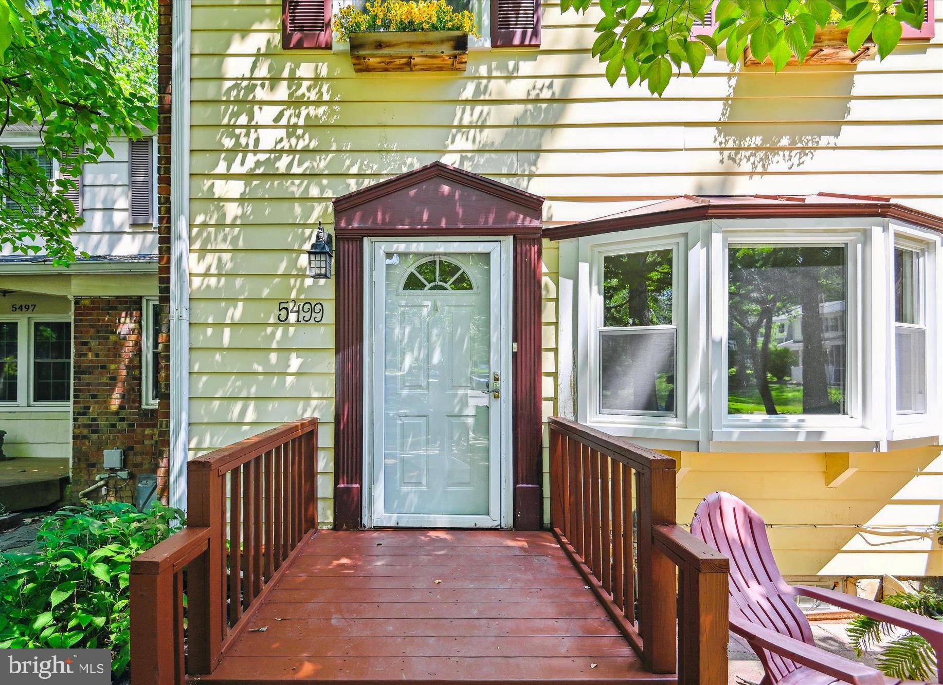 5499 GREEN DORY LANE