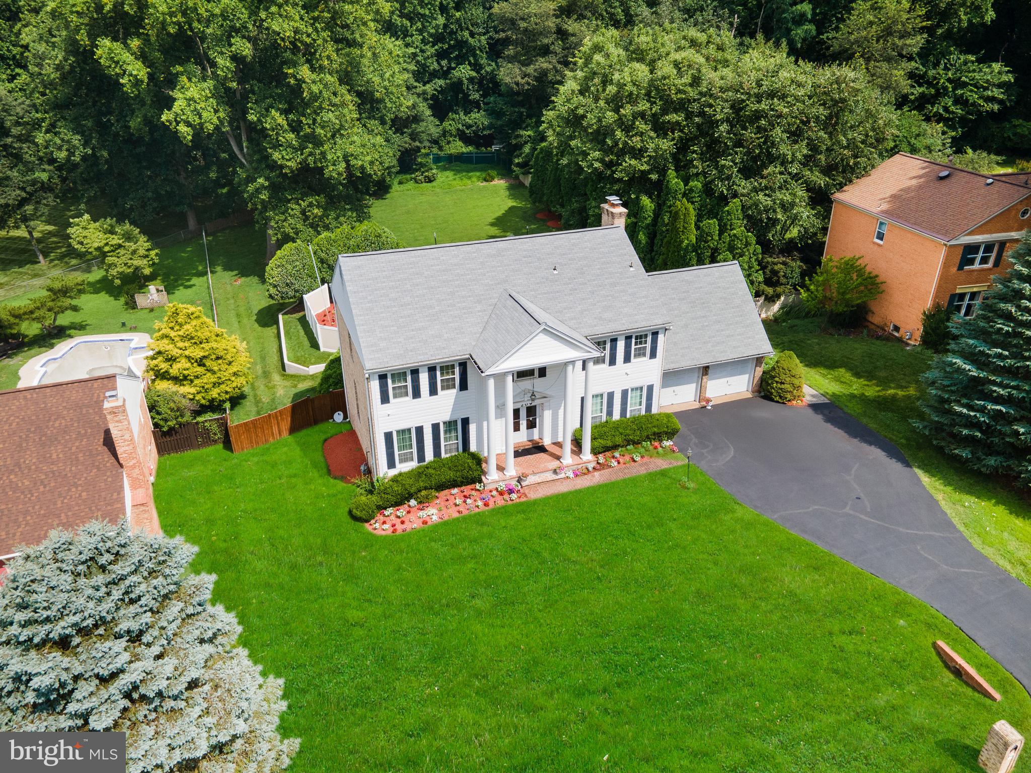 209 FARMGATE LANE