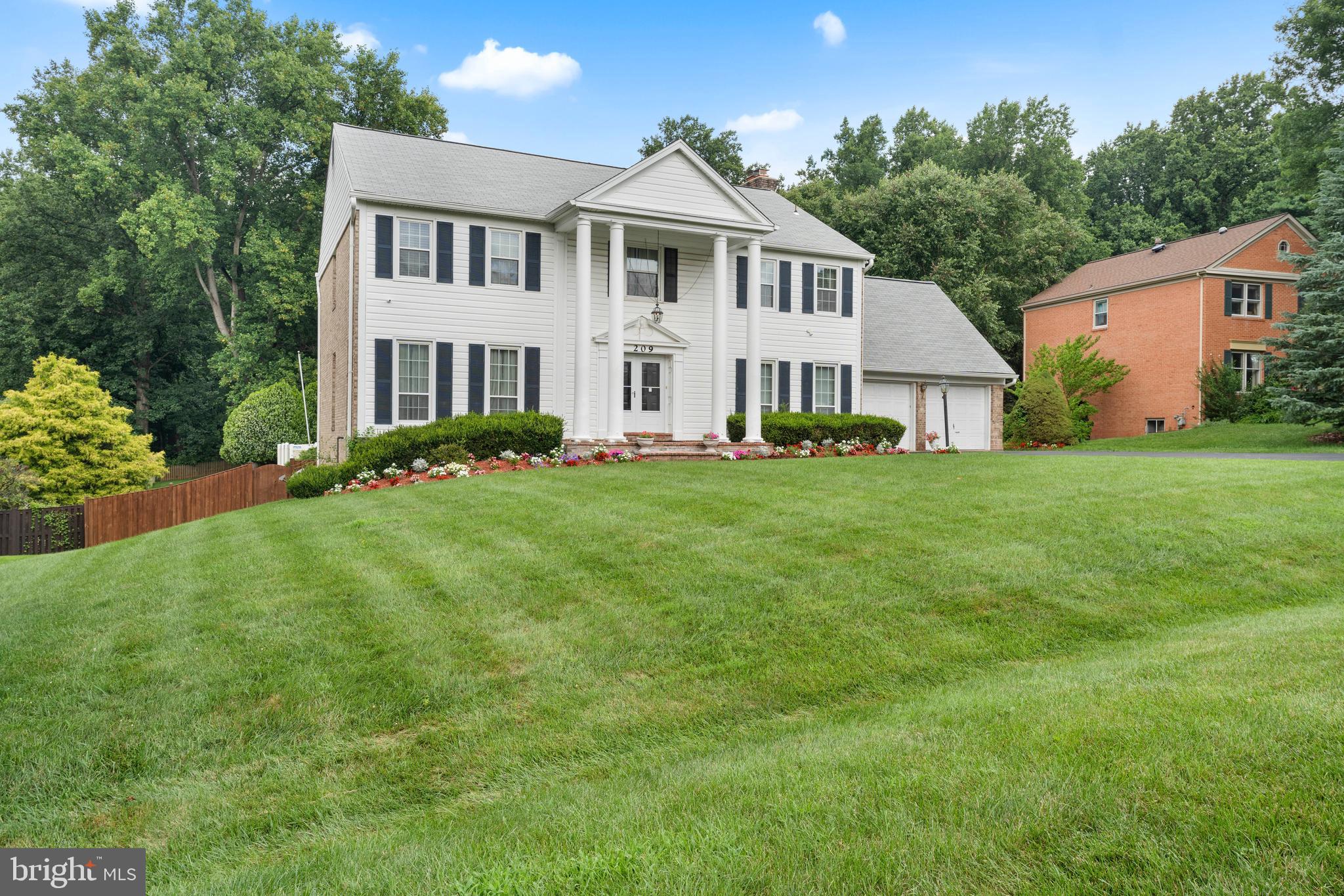 209 FARMGATE LANE