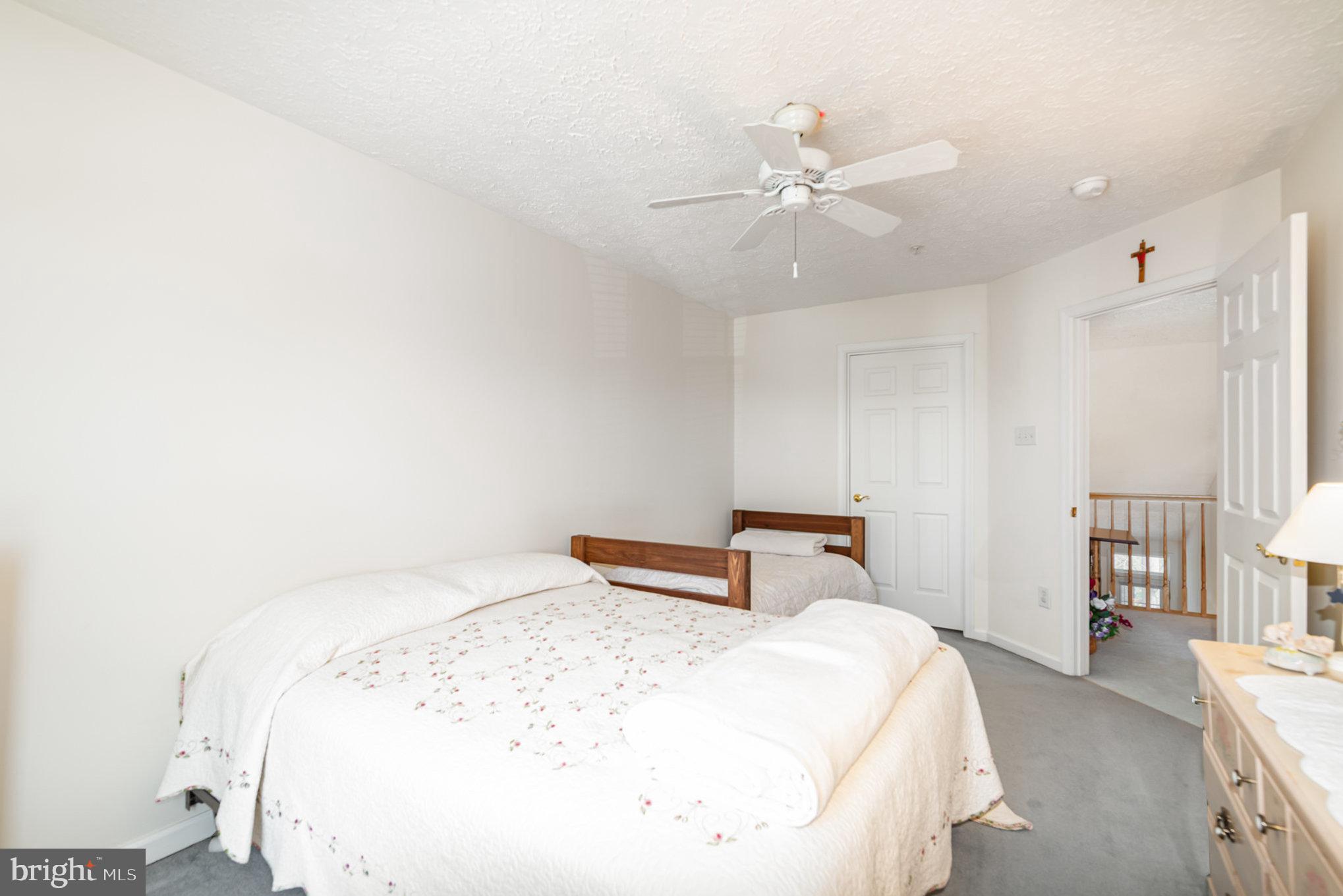 HOLLY WOODS CONDOMINIUMS - Residential