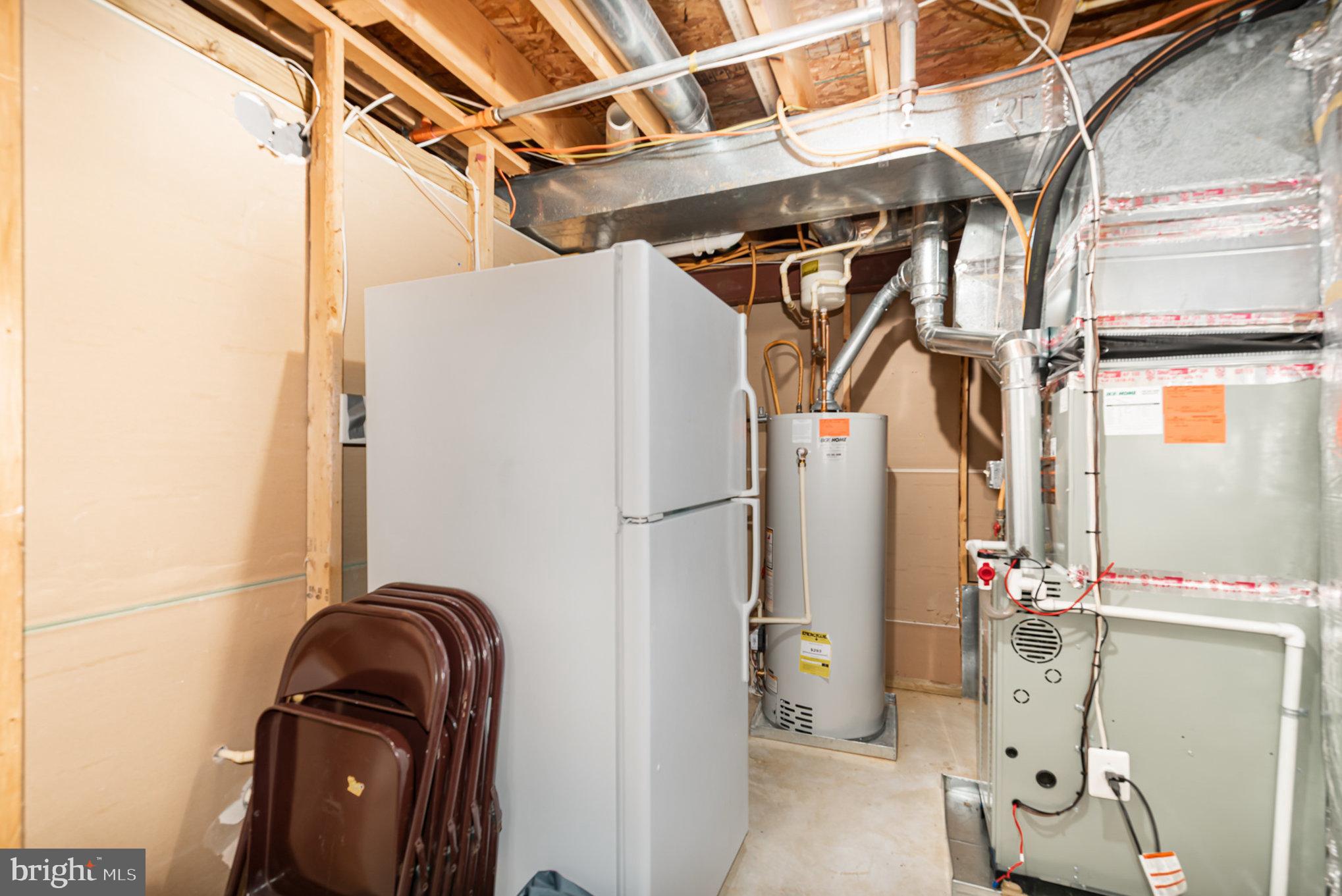 HOLLY WOODS CONDOMINIUMS - Residential