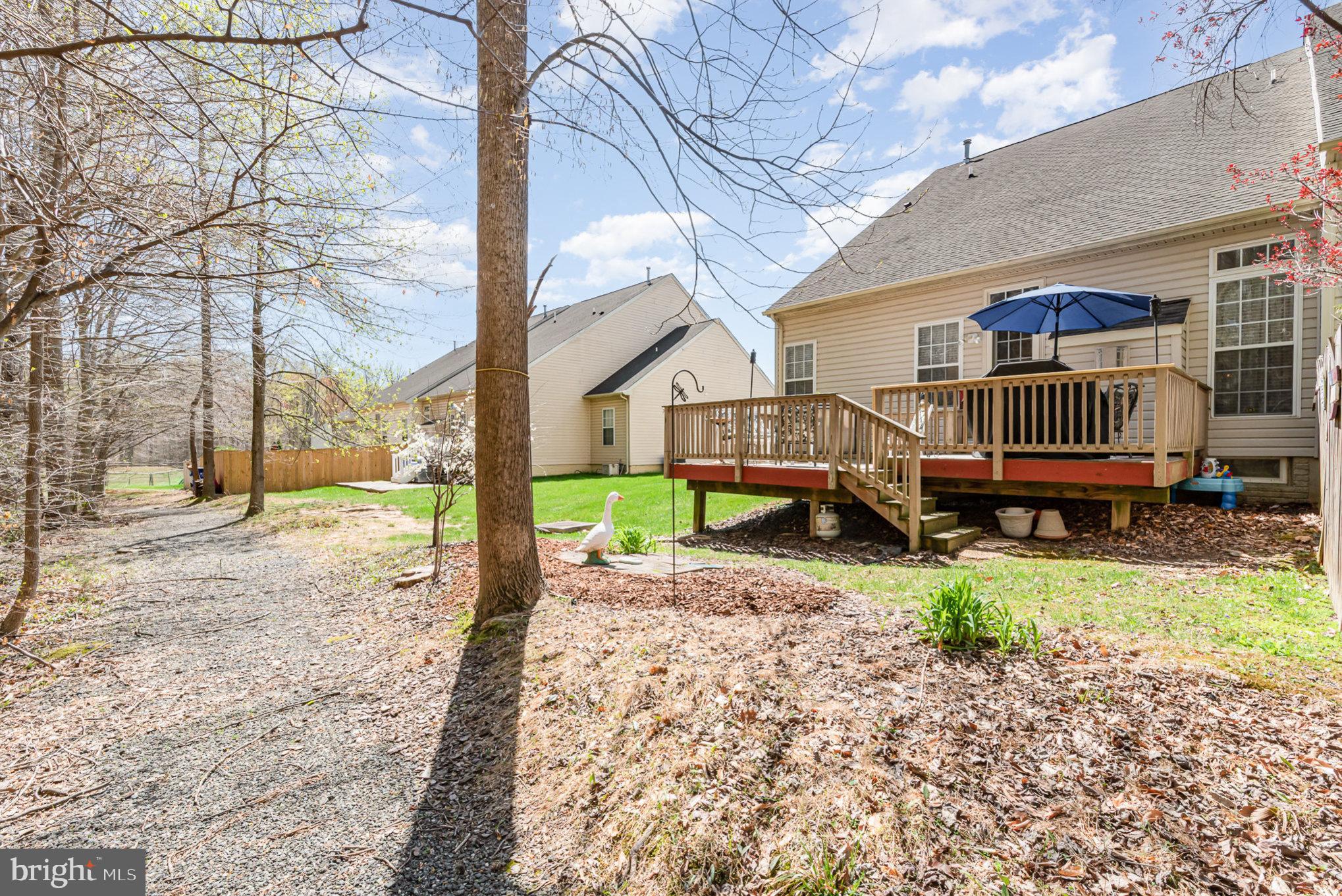 HOLLY WOODS CONDOMINIUMS - Residential