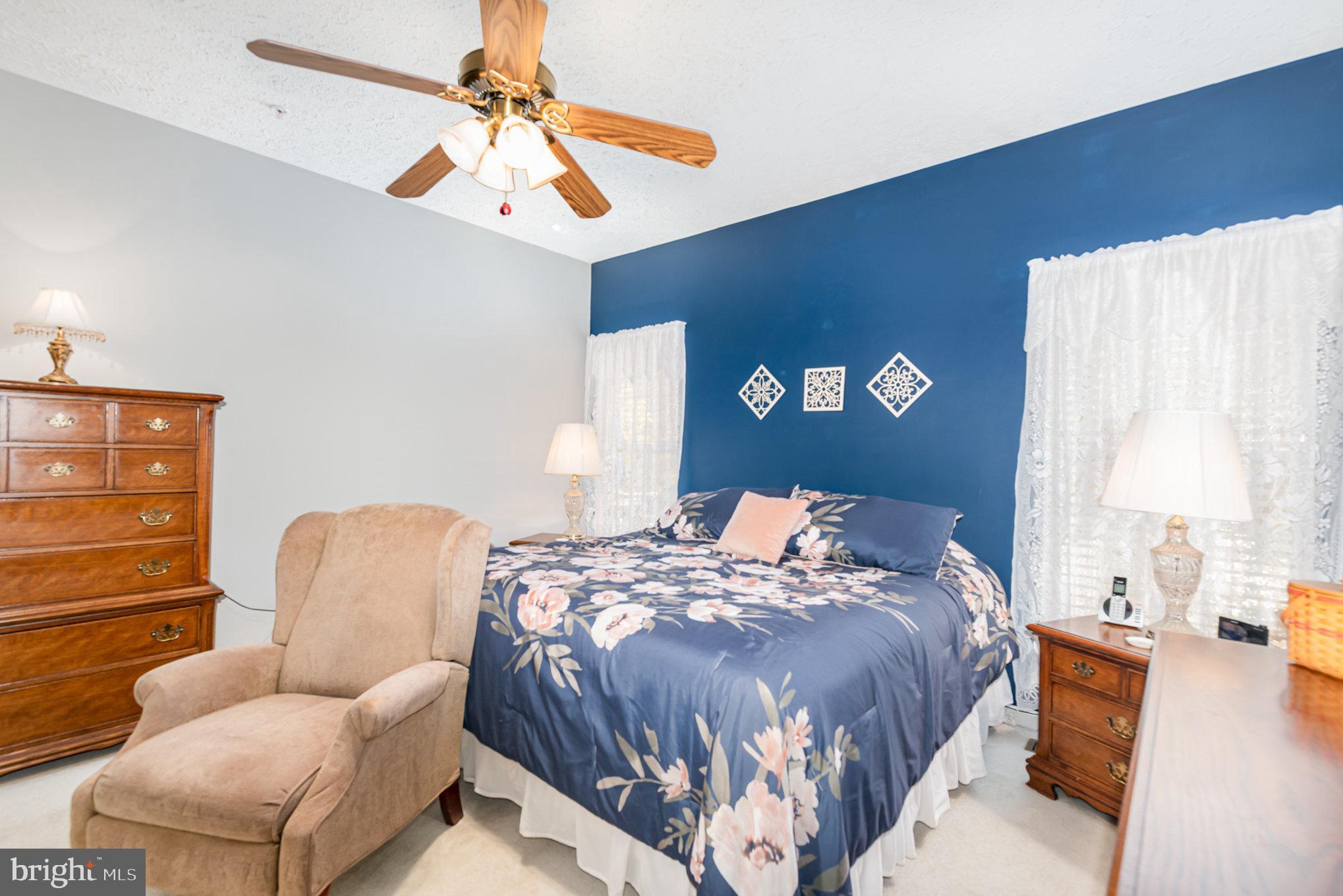 HOLLY WOODS CONDOMINIUMS - Residential