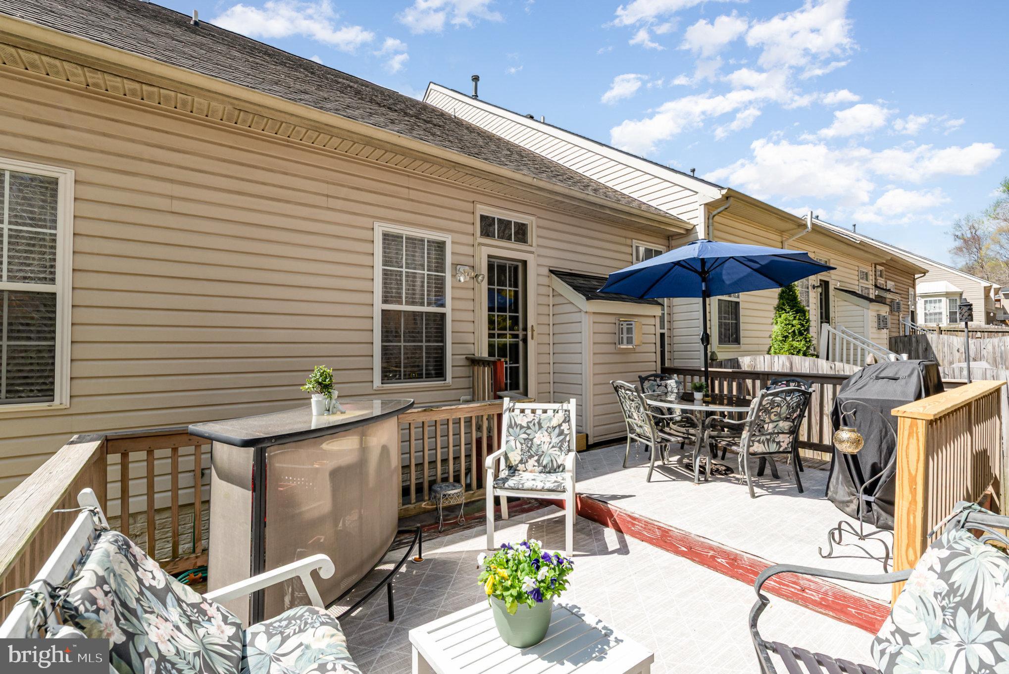 HOLLY WOODS CONDOMINIUMS - Residential