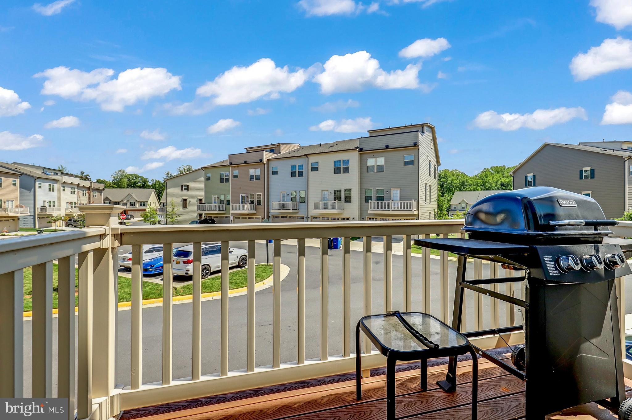 POTOMAC SHORES - Residential