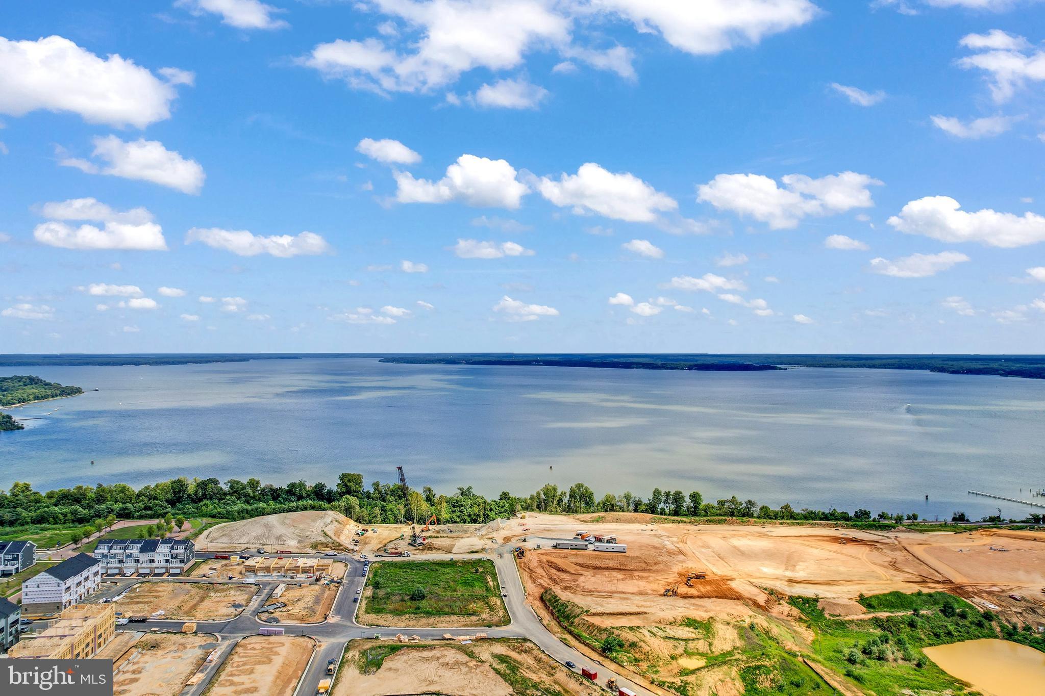 POTOMAC SHORES - Residential