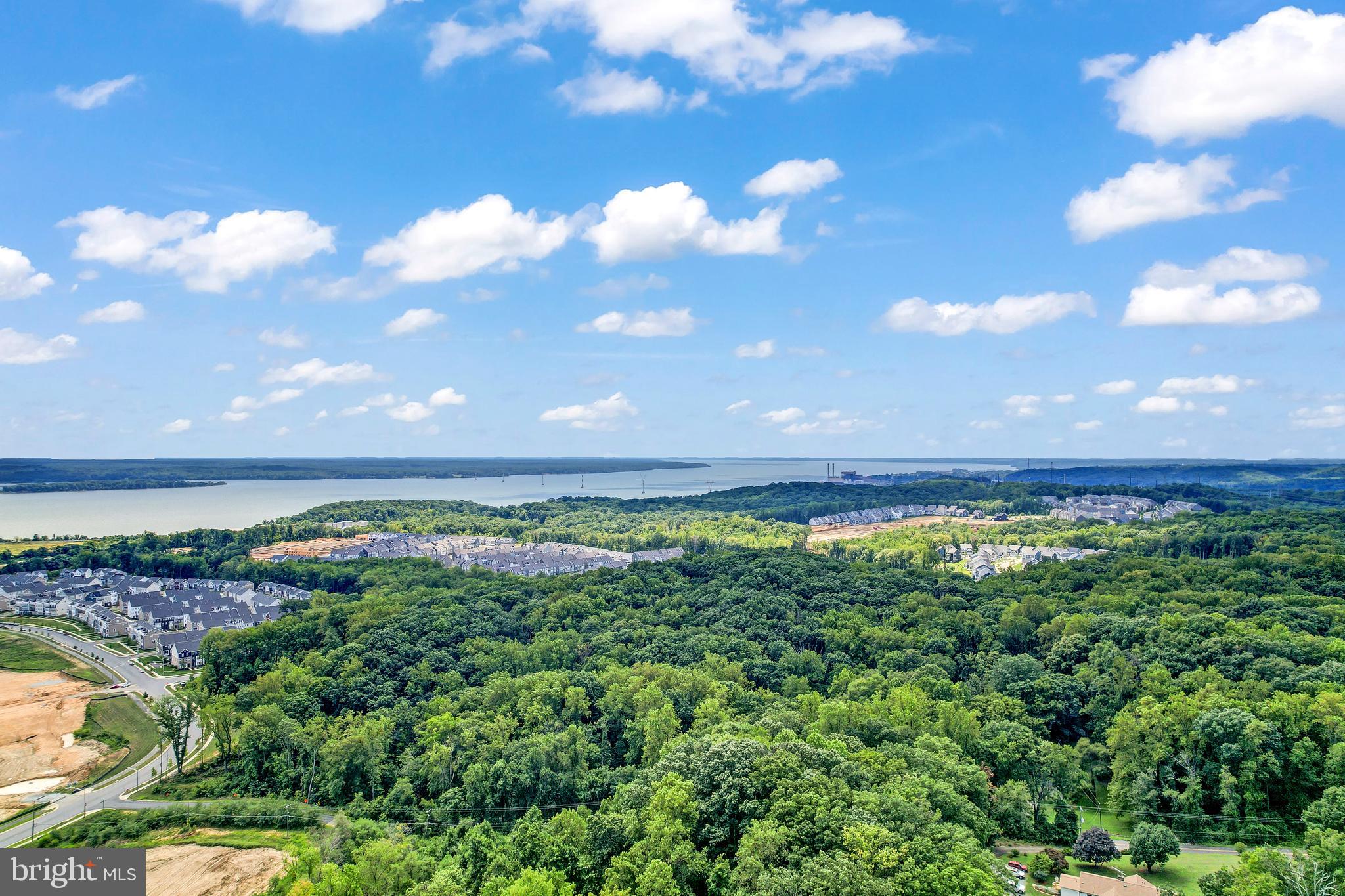 POTOMAC SHORES - Residential