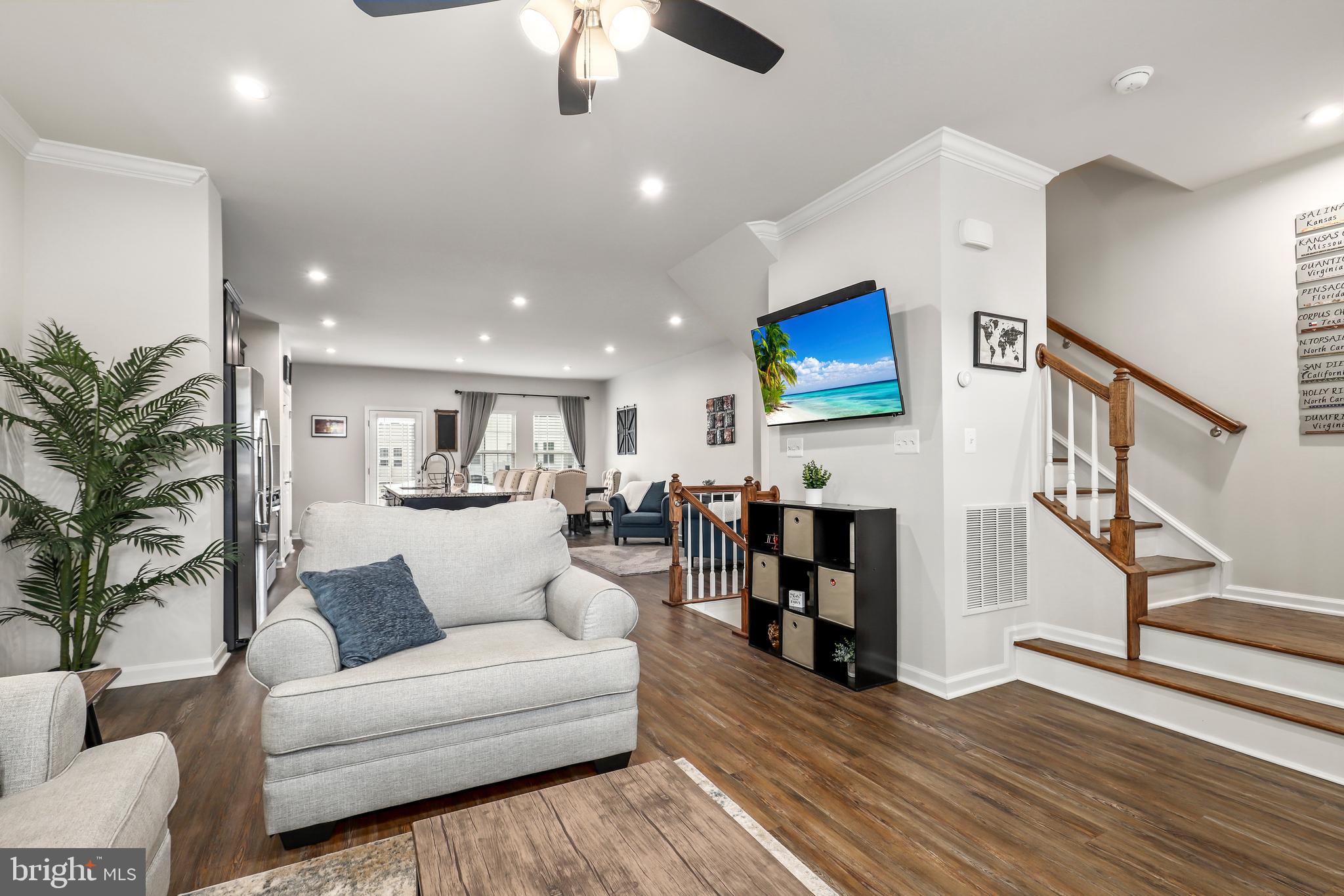 POTOMAC SHORES - Residential