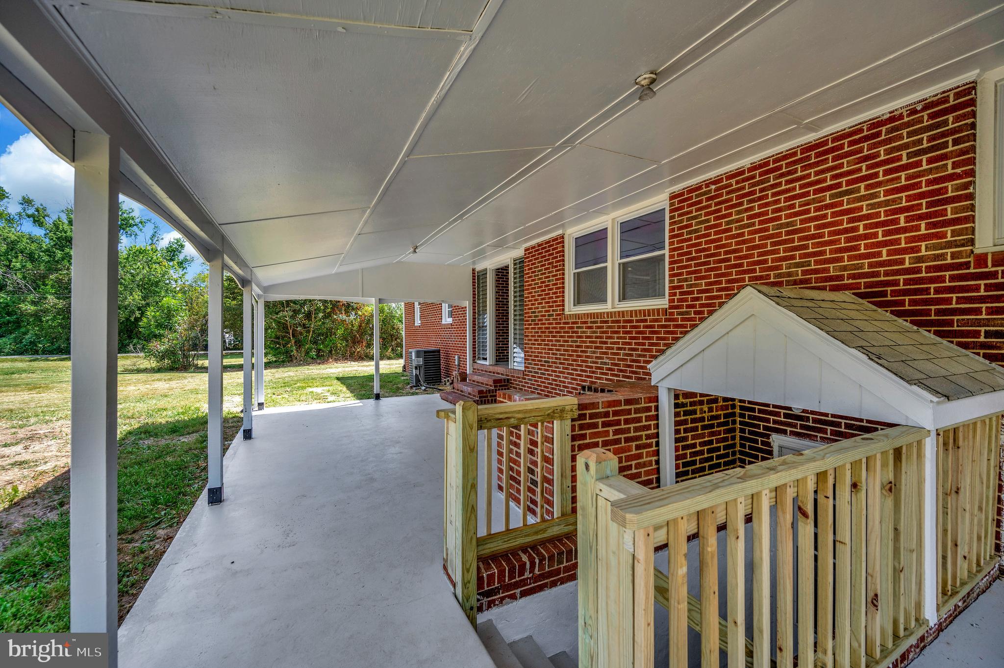 NORTH STAFFORD - Residential Lease