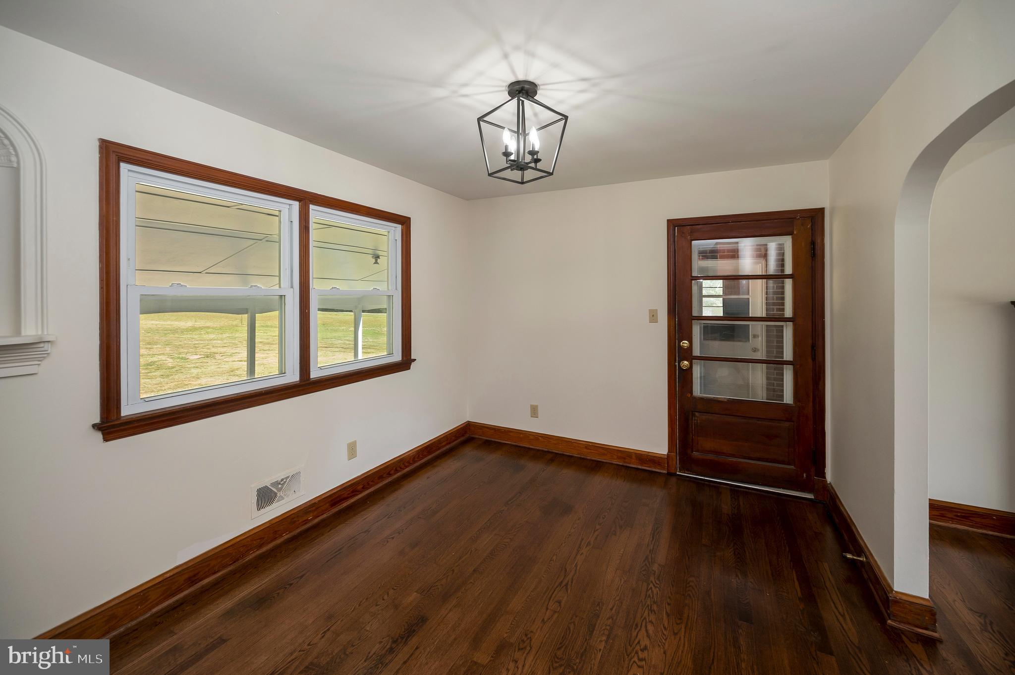 NORTH STAFFORD - Residential Lease