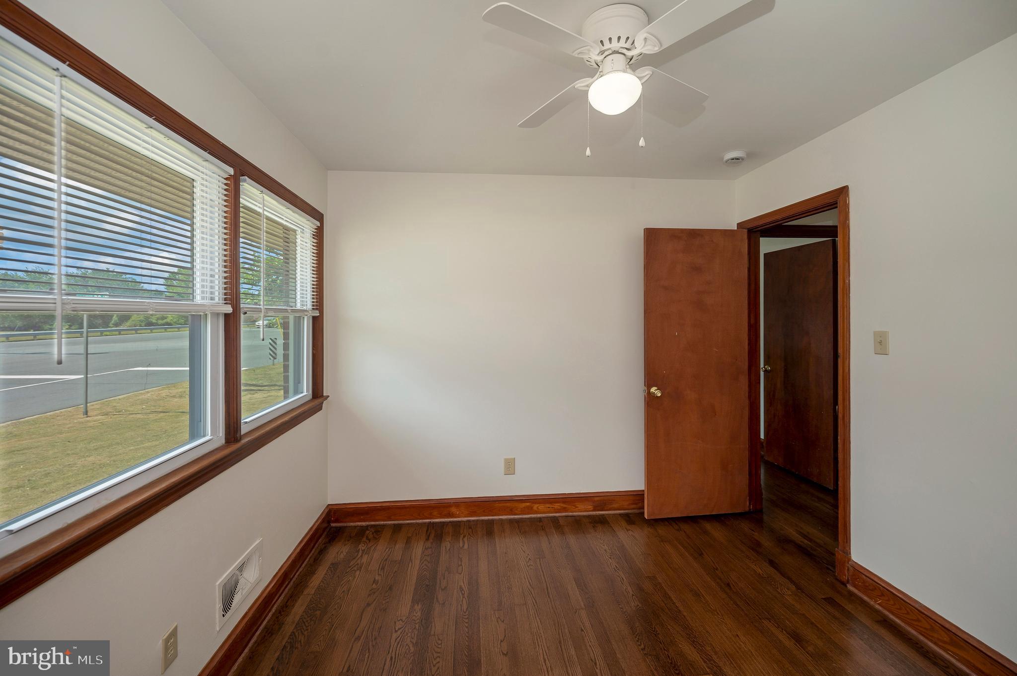 NORTH STAFFORD - Residential Lease