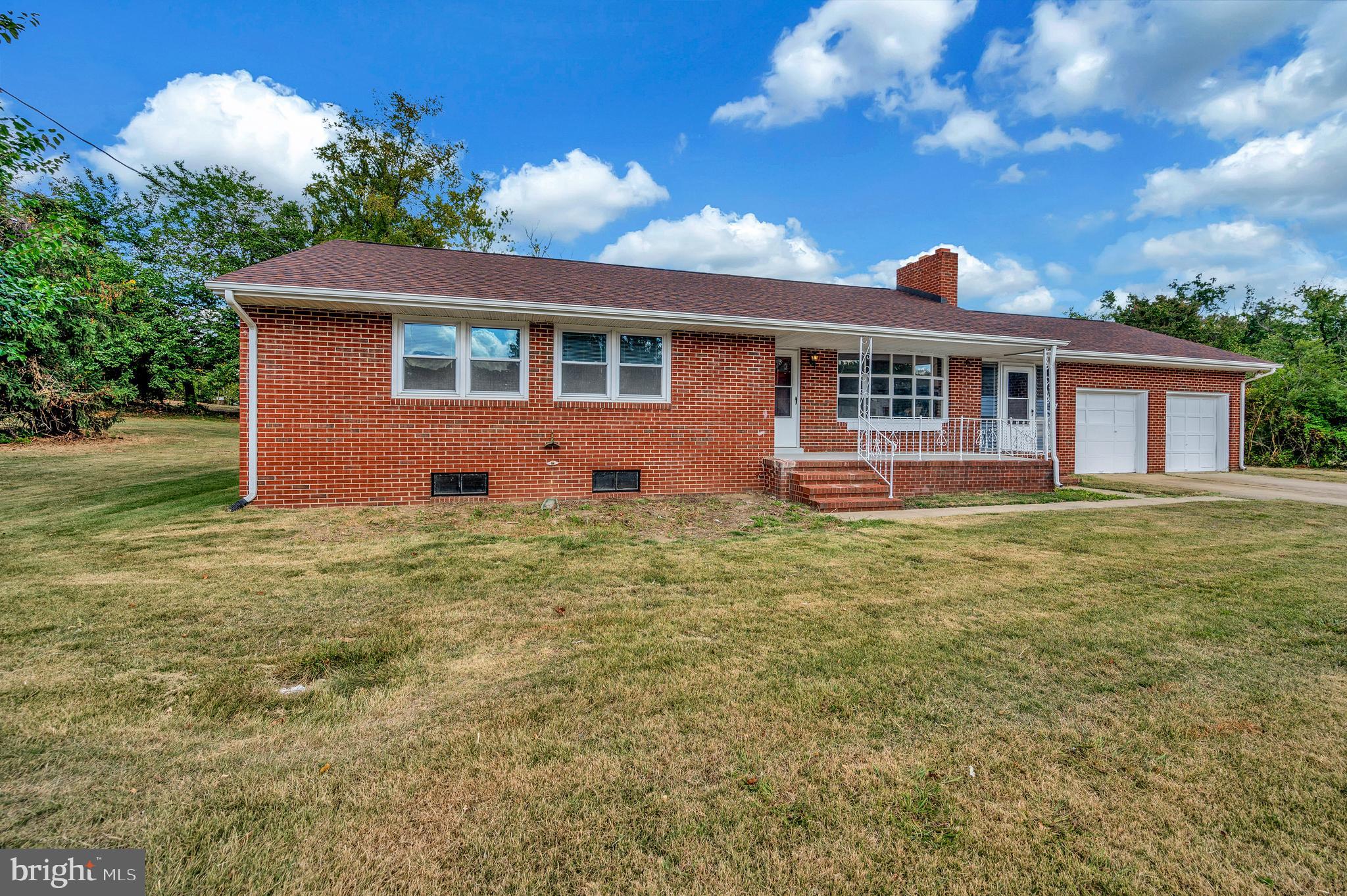 NORTH STAFFORD - Residential Lease