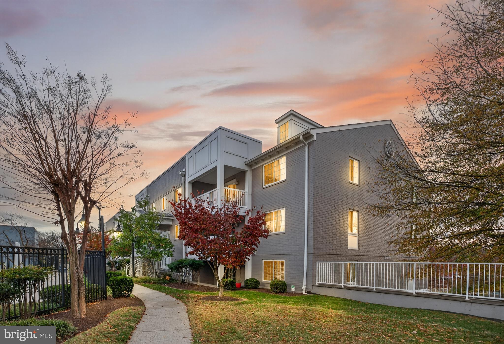 4163 S FOUR MILE RUN DRIVE 301