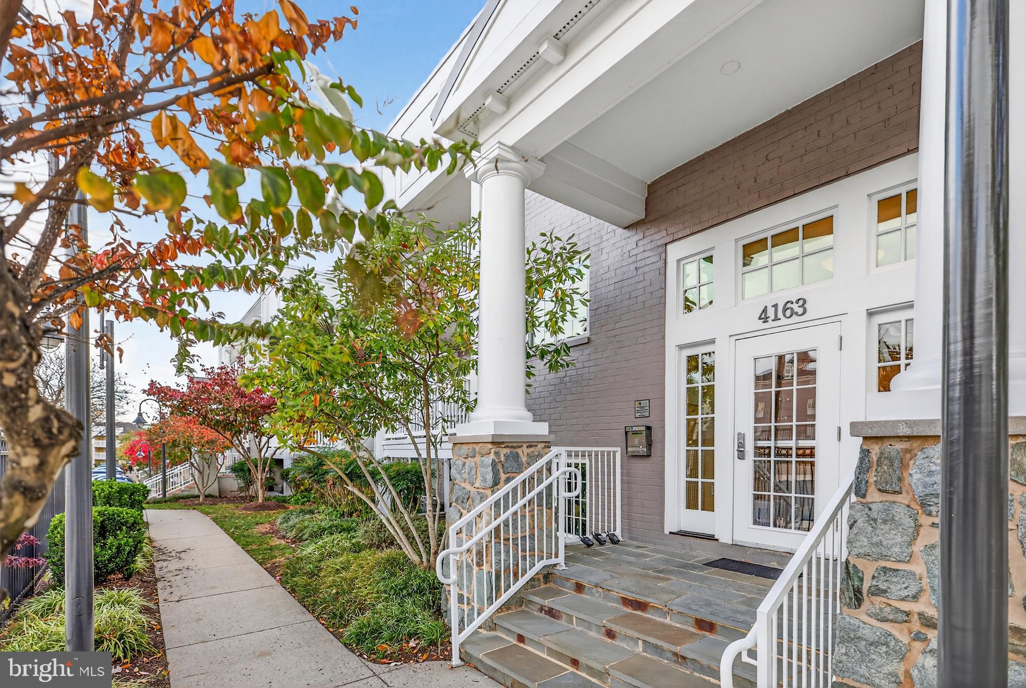 4163 S FOUR MILE RUN DRIVE 301