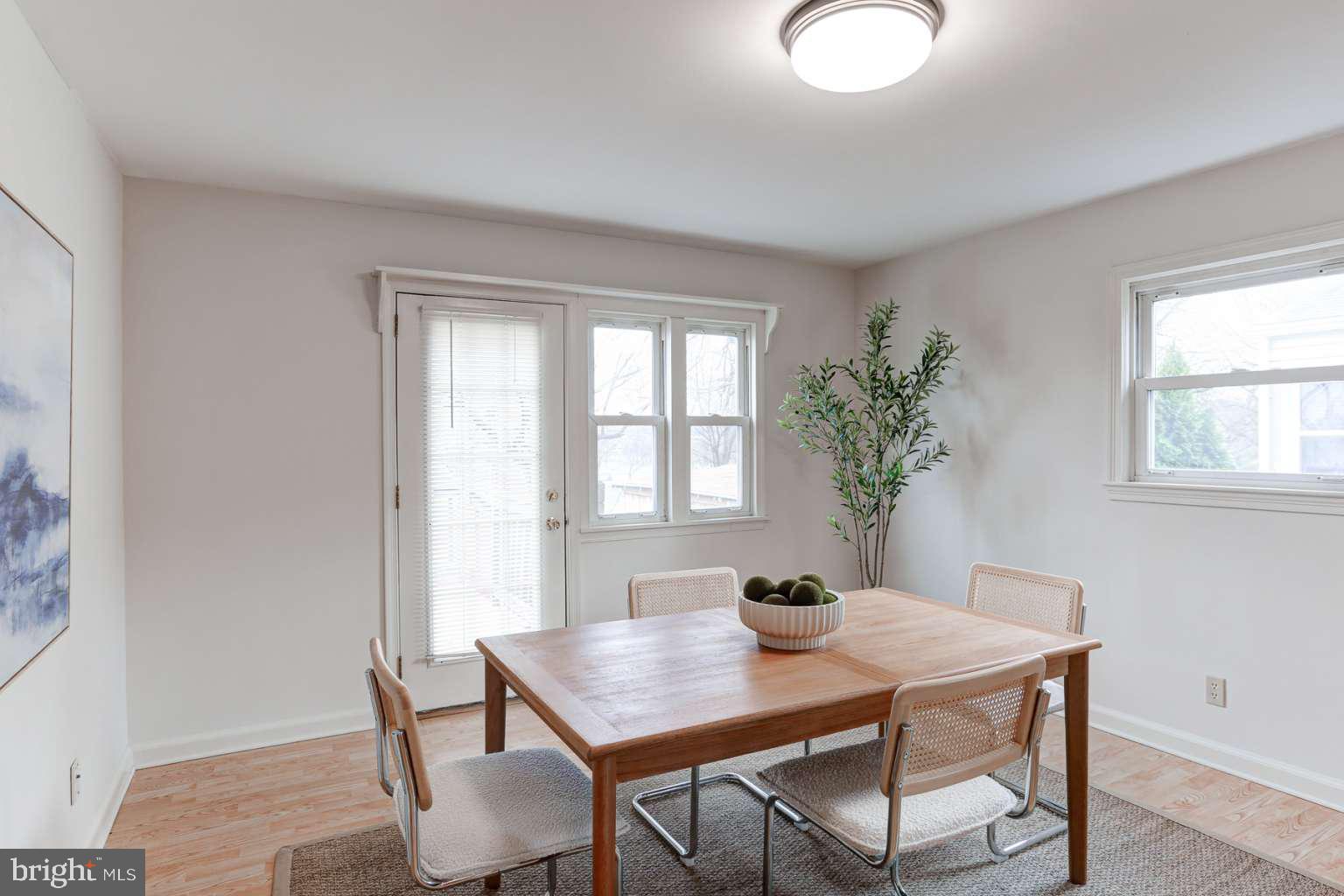 ROSEMONT - Residential