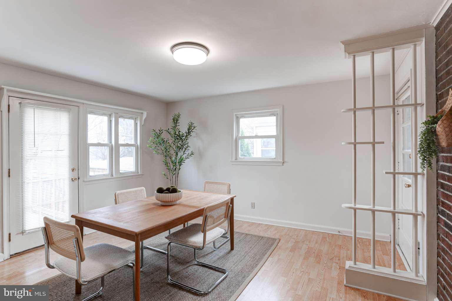 ROSEMONT - Residential