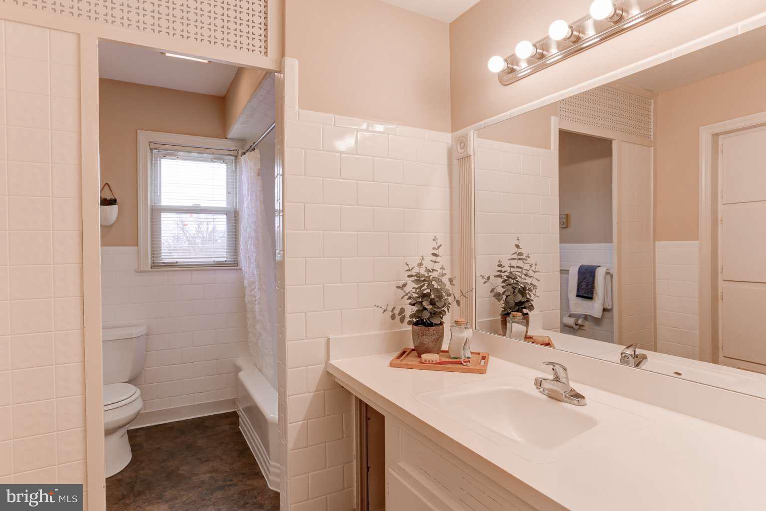 ROSEMONT - Residential