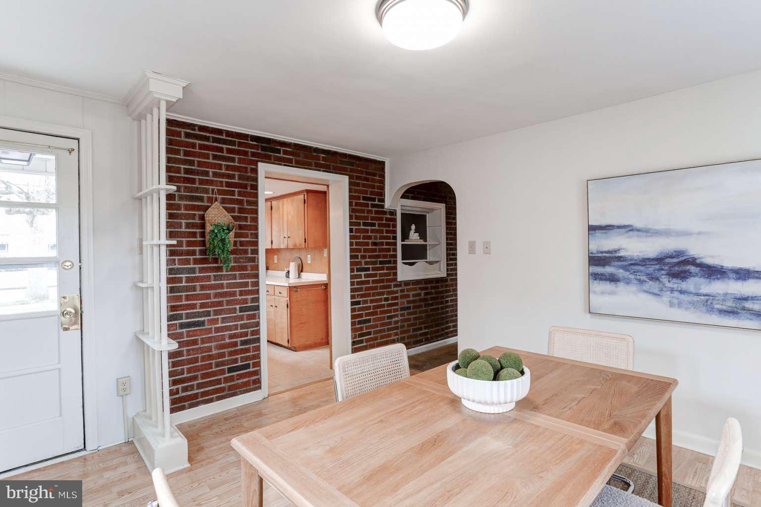 ROSEMONT - Residential