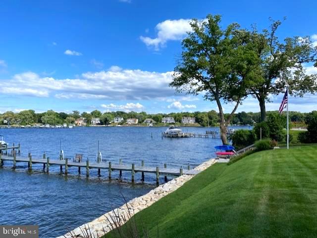 BROADWATER BEACH - Residential Lease