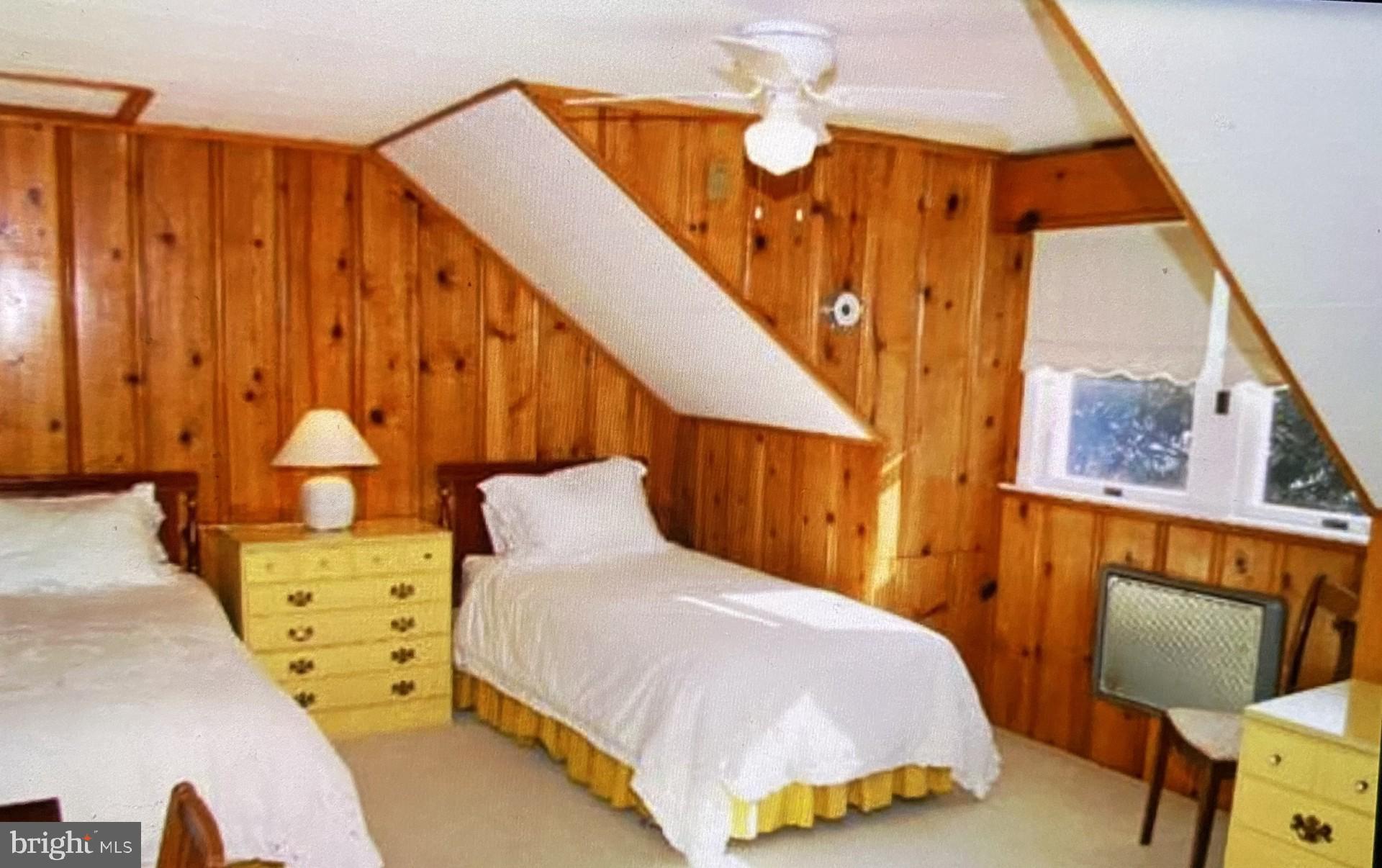 BROADWATER BEACH - Residential Lease