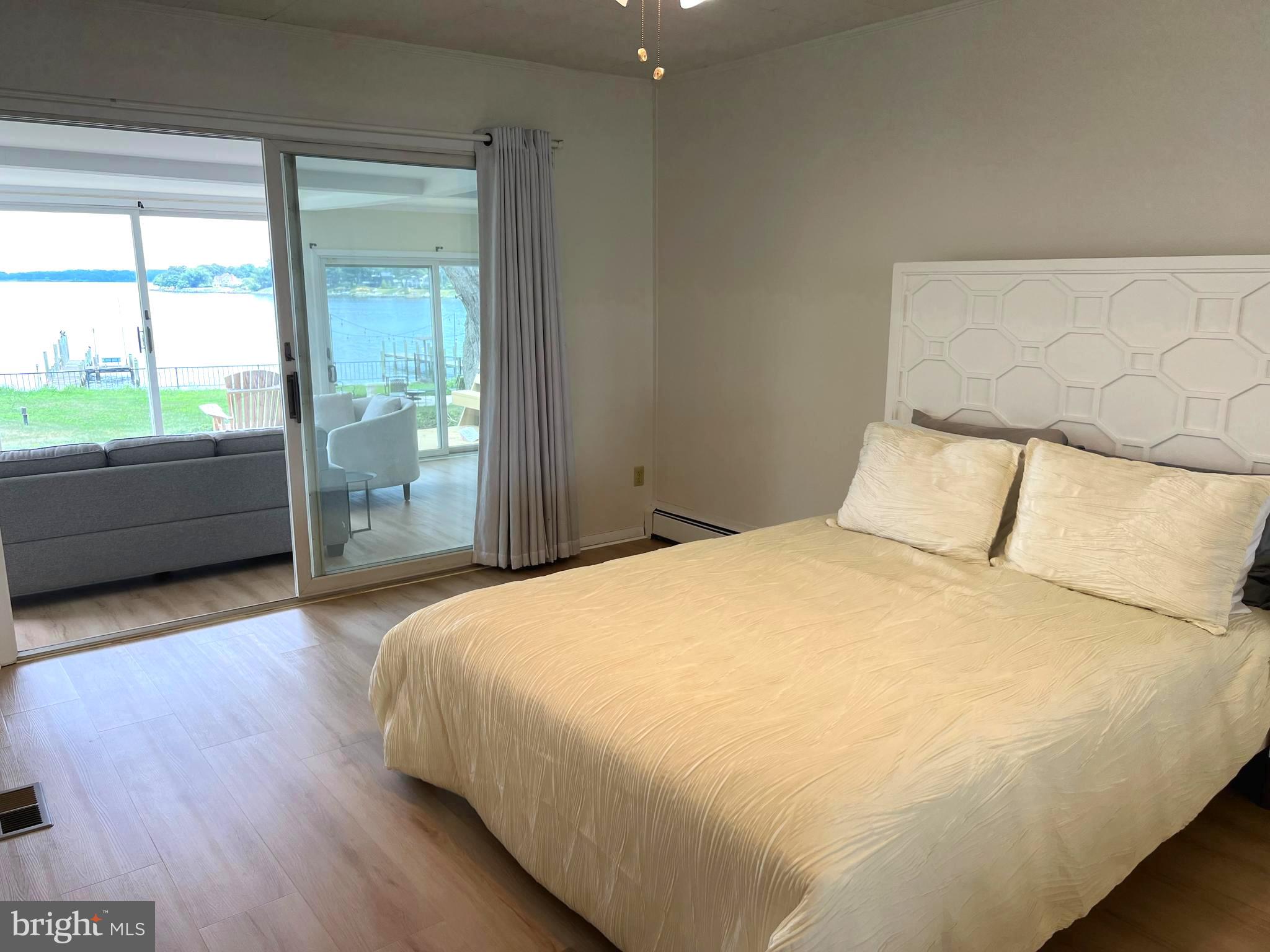 BROADWATER BEACH - Residential Lease