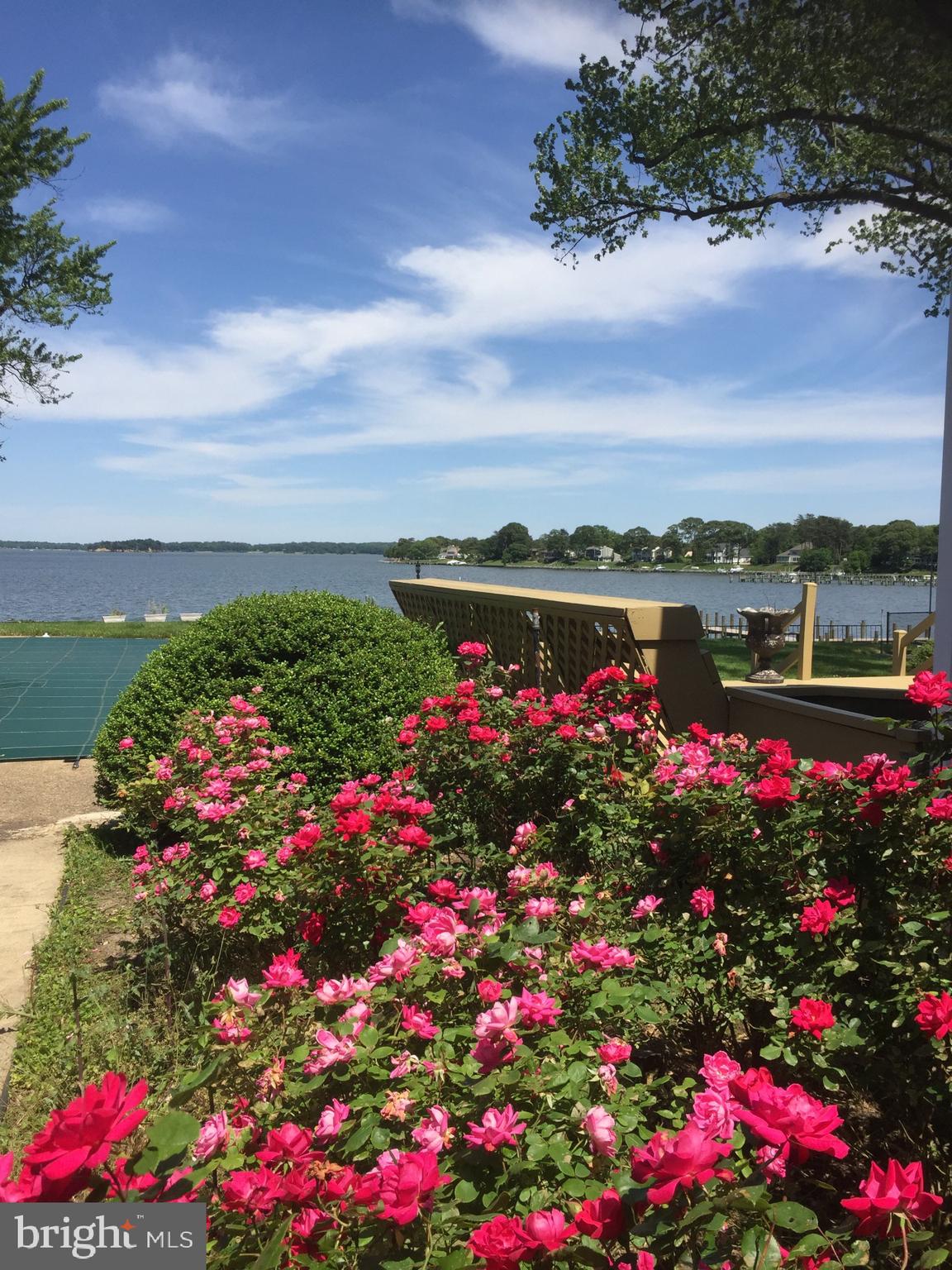 BROADWATER BEACH - Residential Lease