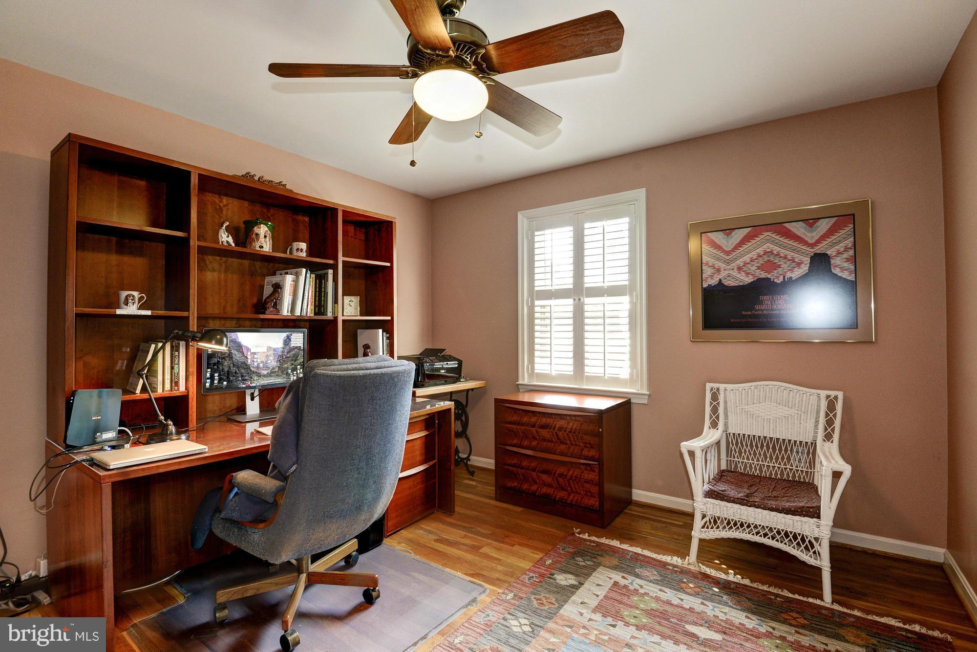 RIVER FALLS - Residential