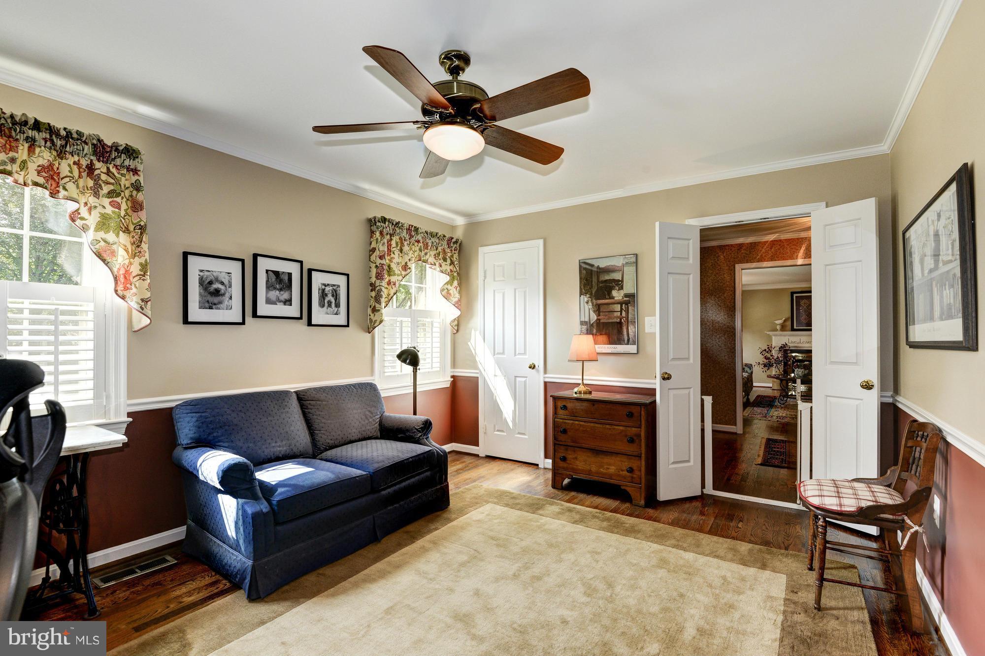 RIVER FALLS - Residential