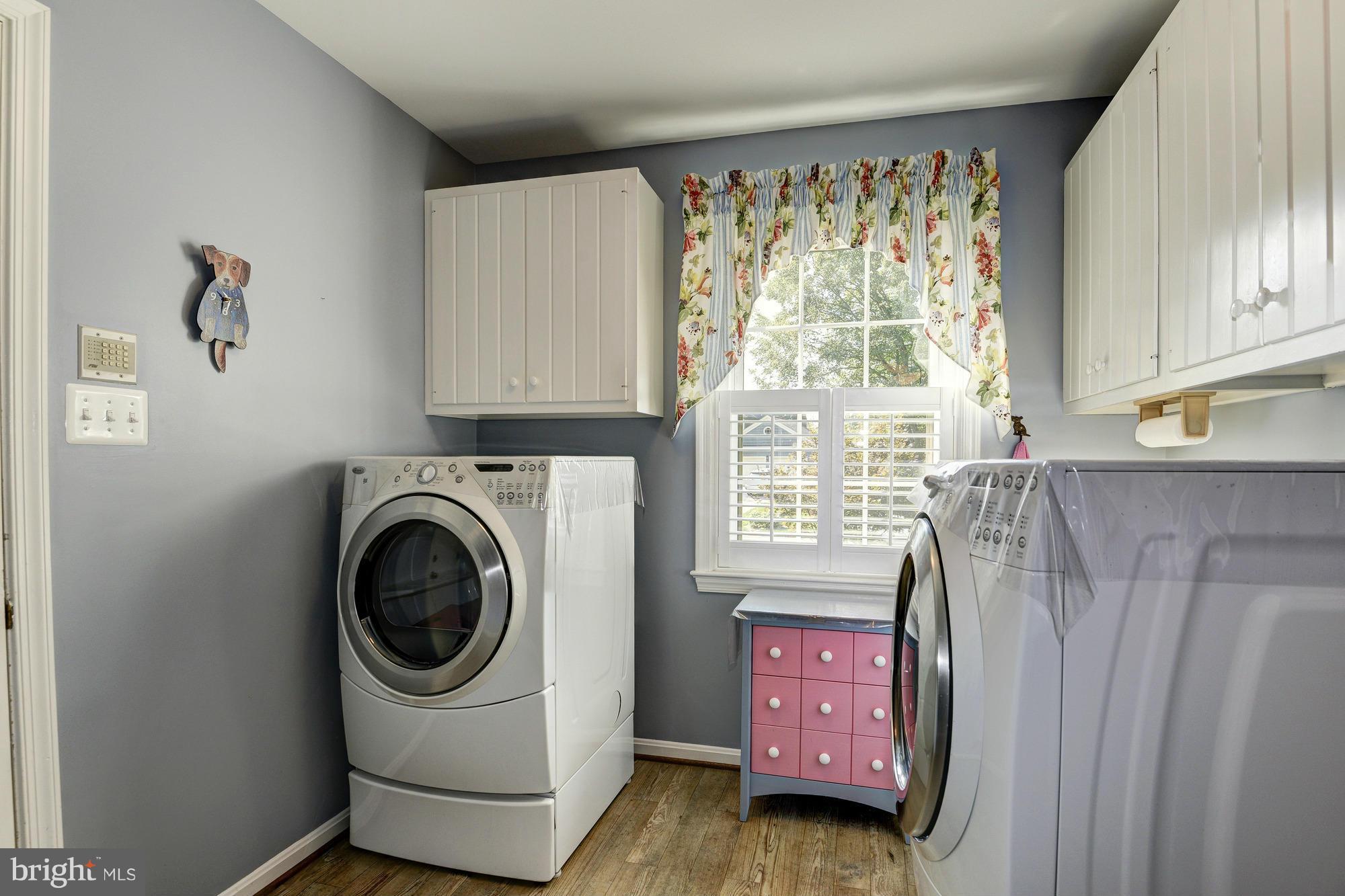 RIVER FALLS - Residential