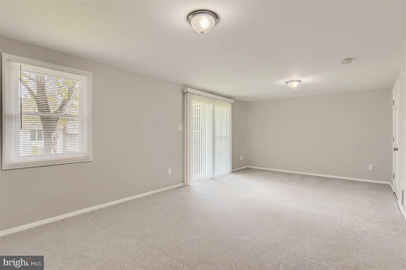 WATER GATE - Residential