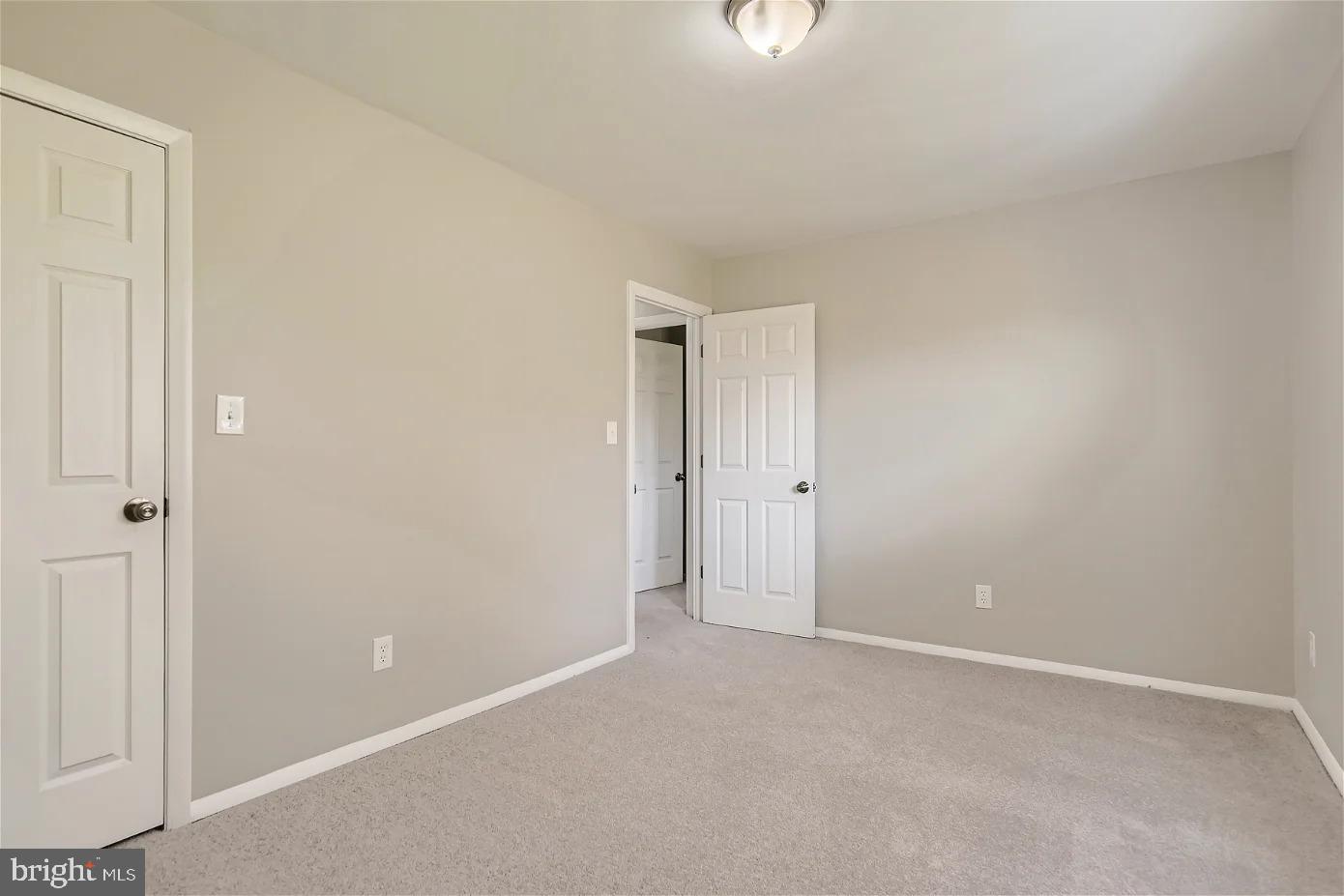 WATER GATE - Residential