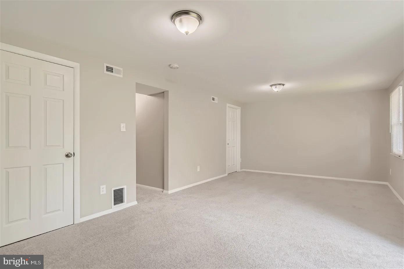 WATER GATE - Residential